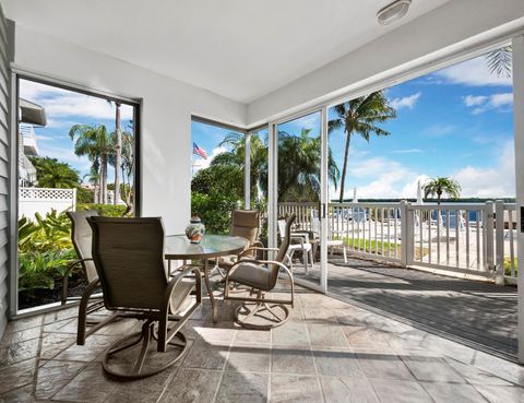 A home in LONGBOAT KEY