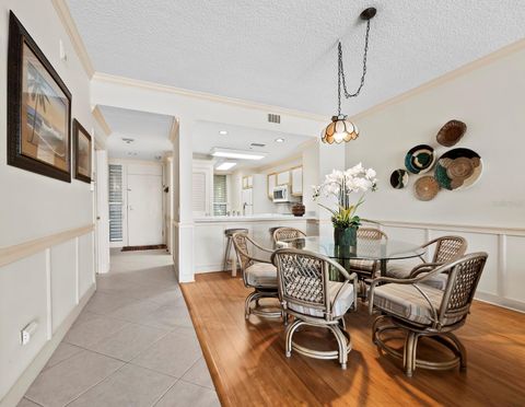 A home in LONGBOAT KEY