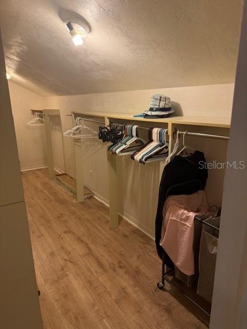 DUNLAWTON HILLS UNIT 01 - Residential