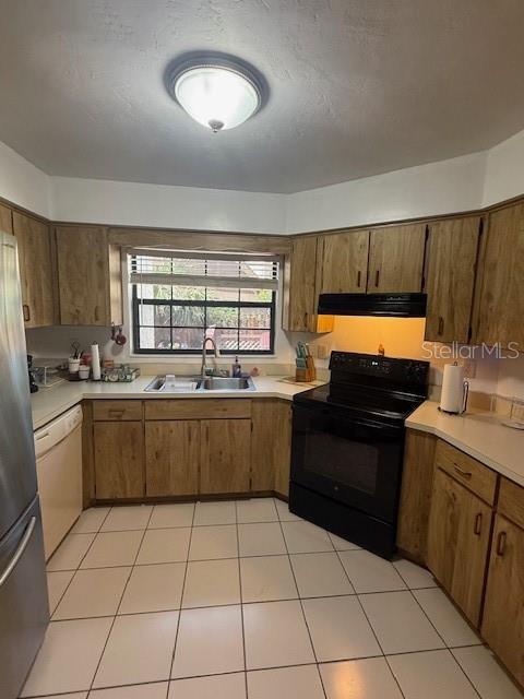 DUNLAWTON HILLS UNIT 01 - Residential