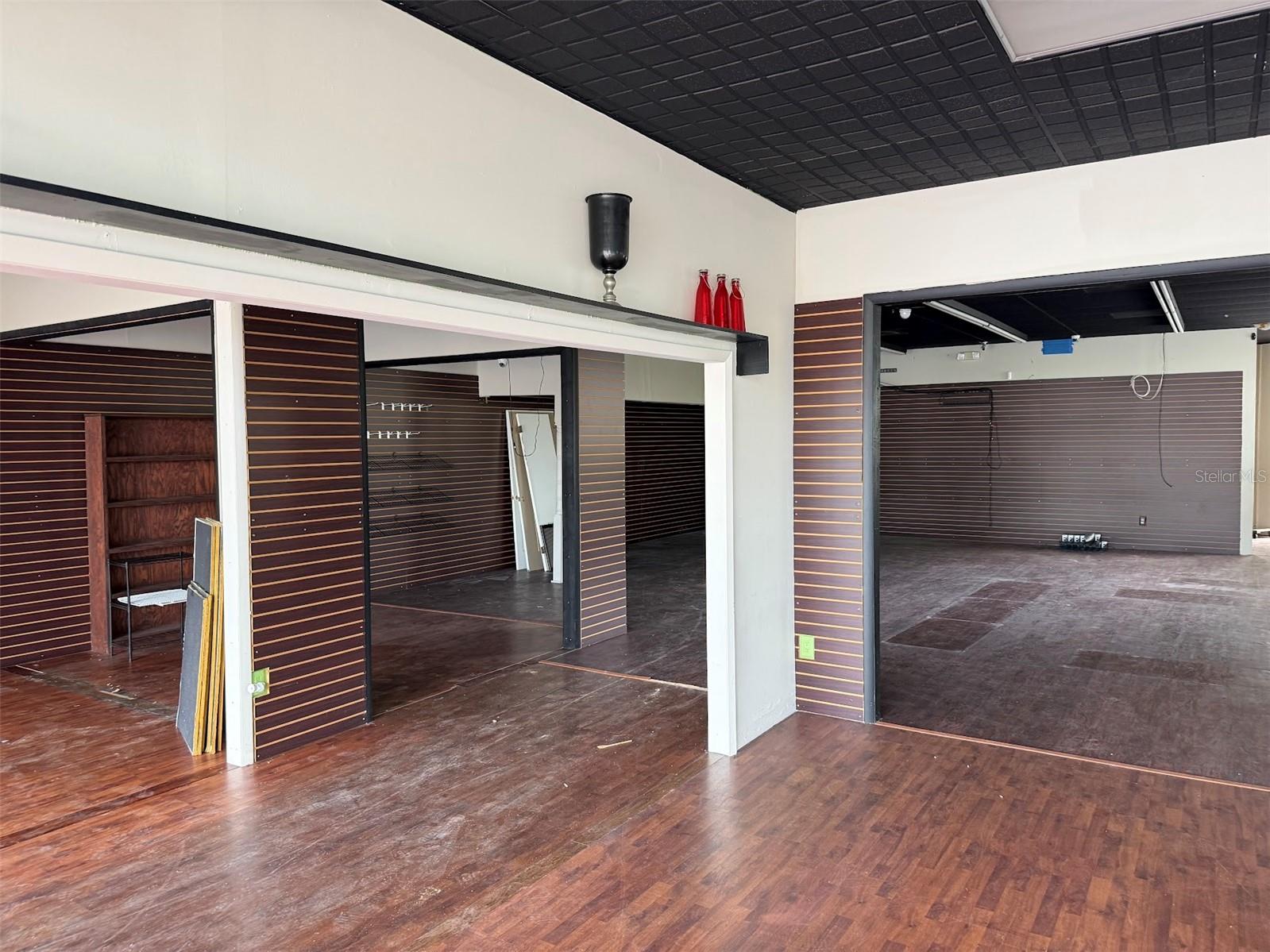 COMM NONSUB - Commercial Lease