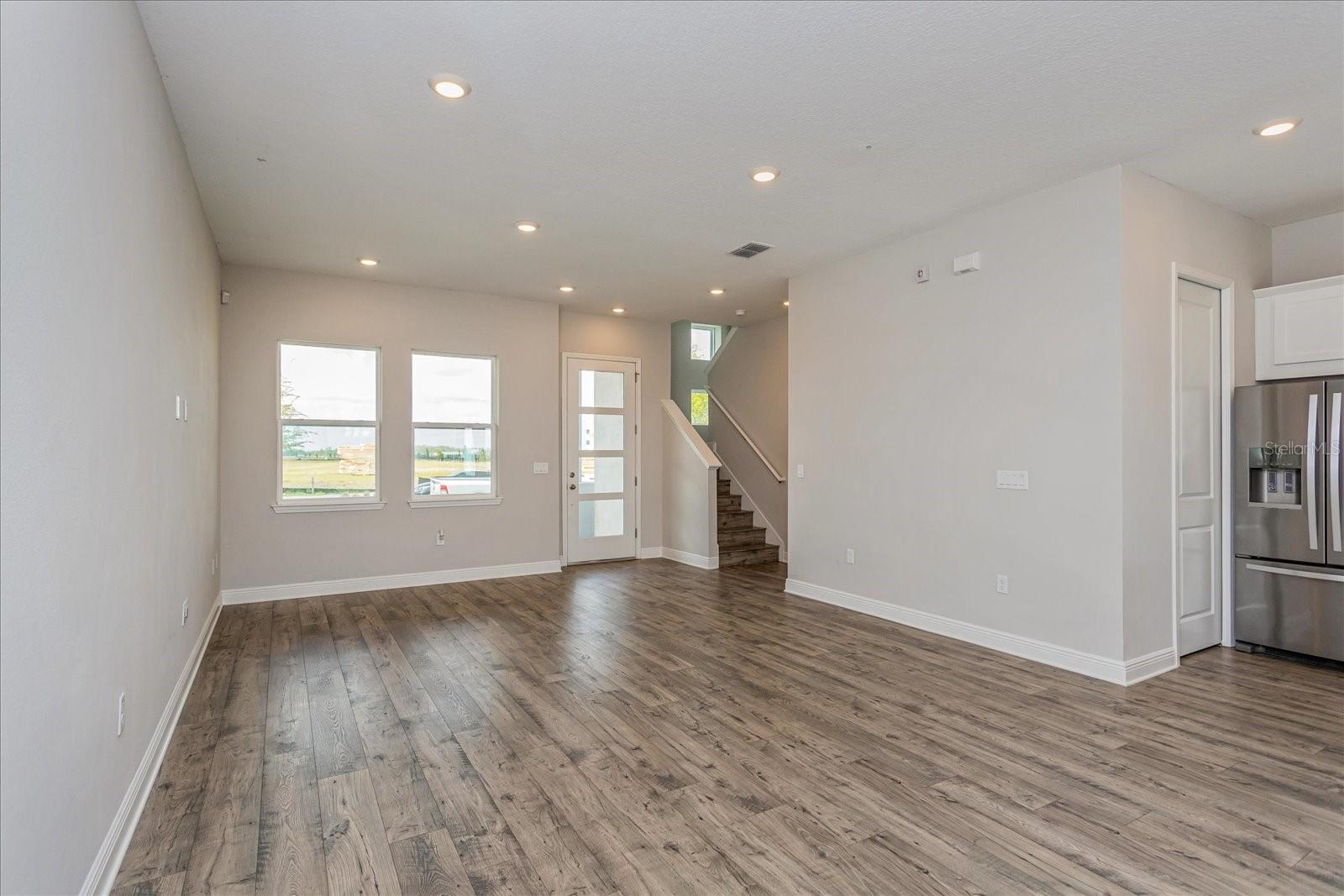 10041 PEEBLES STREET