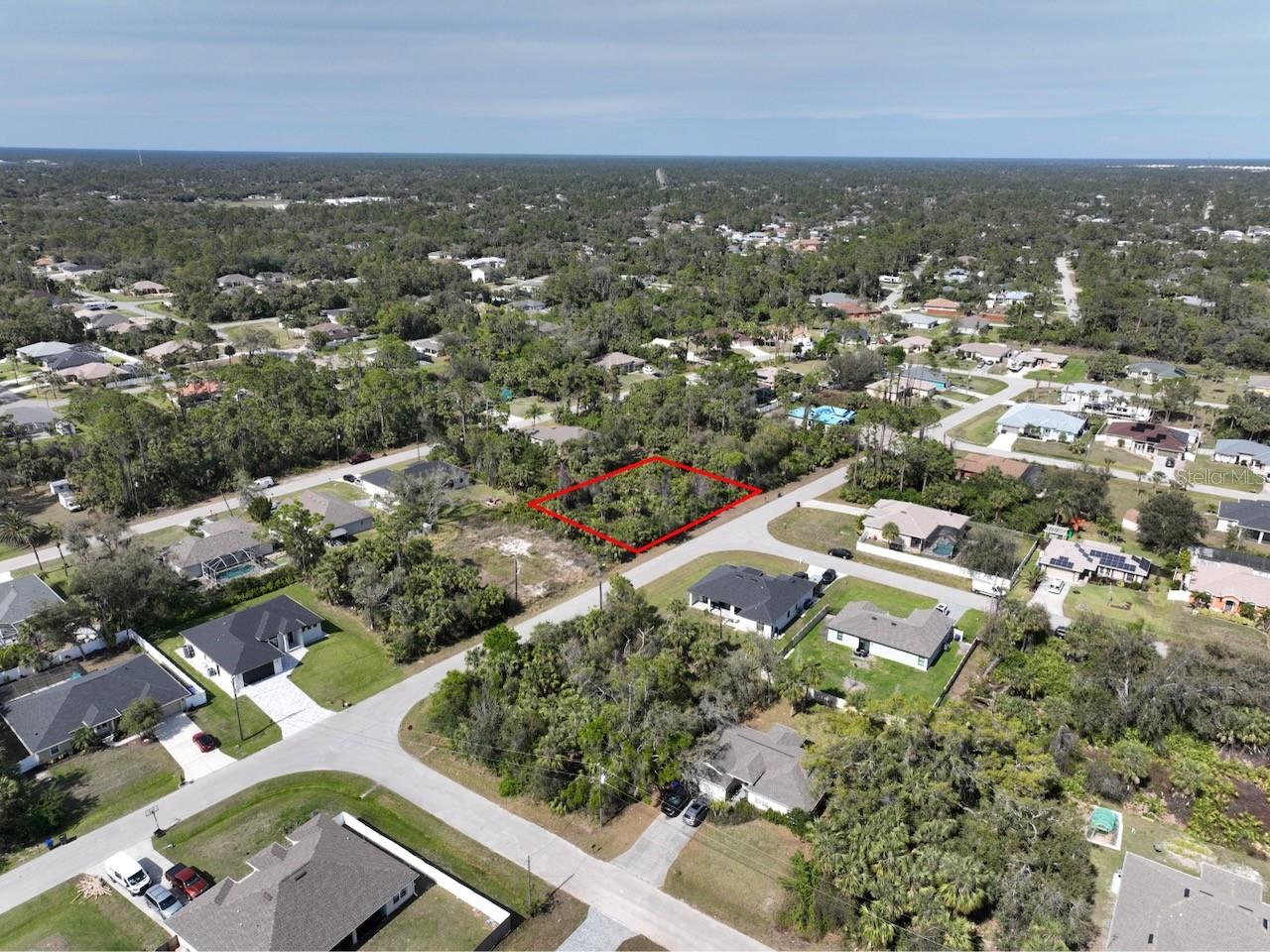 PORT CHARLOTTE SUB 07 - Land