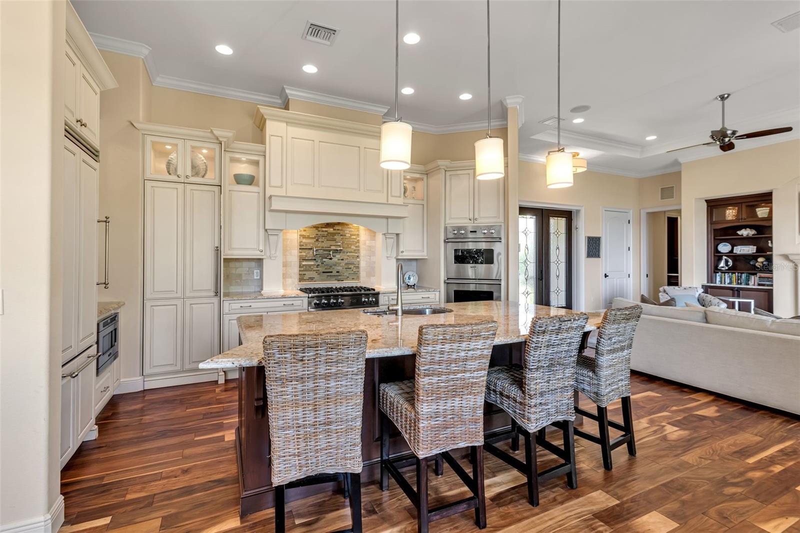 ACREAGE & UNREC - Residential