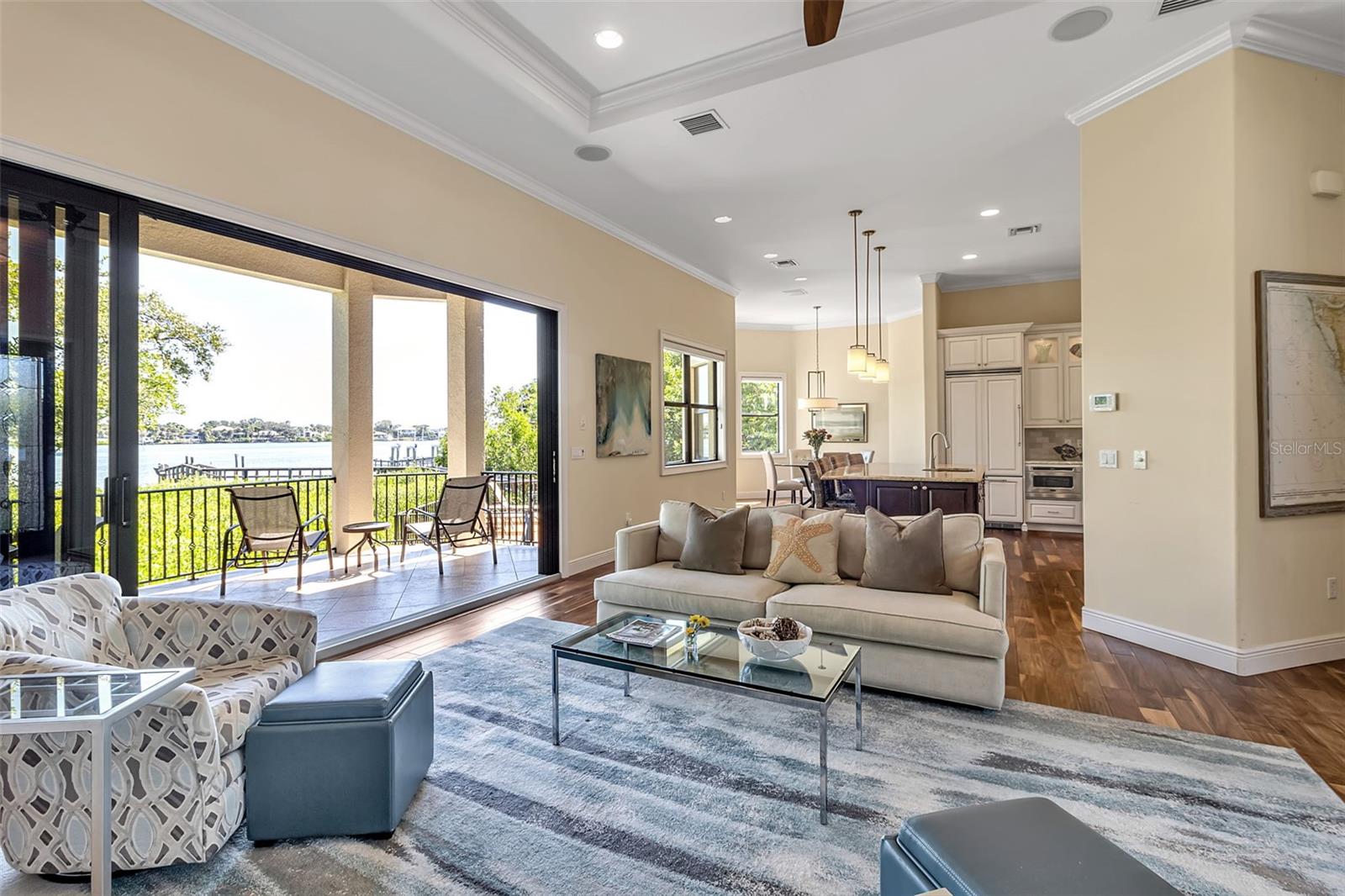 ACREAGE & UNREC - Residential