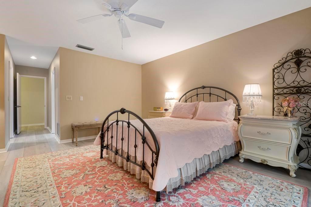 CHANDLERS FORDE - Residential