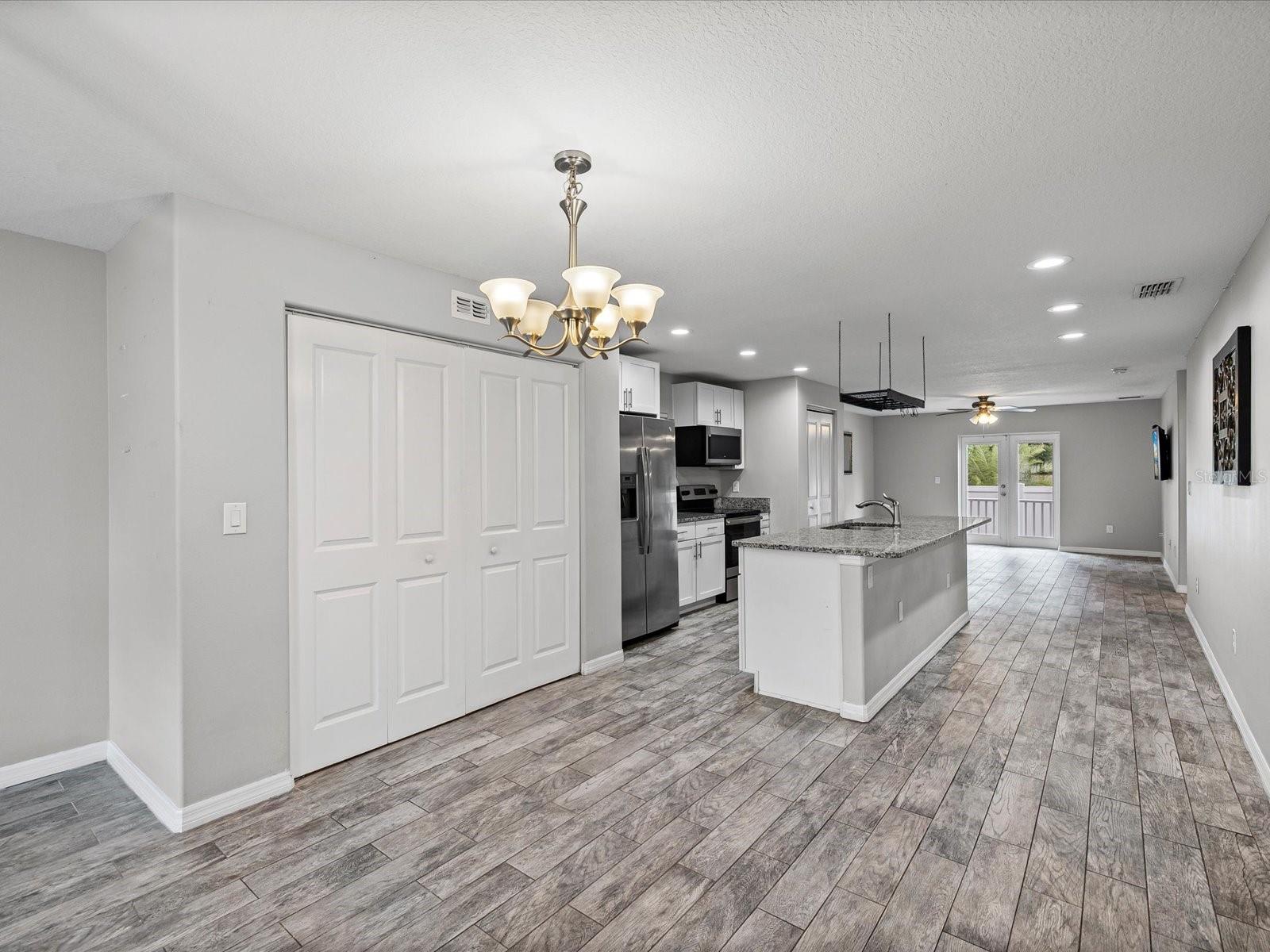 HARBOR VISTA - Residential