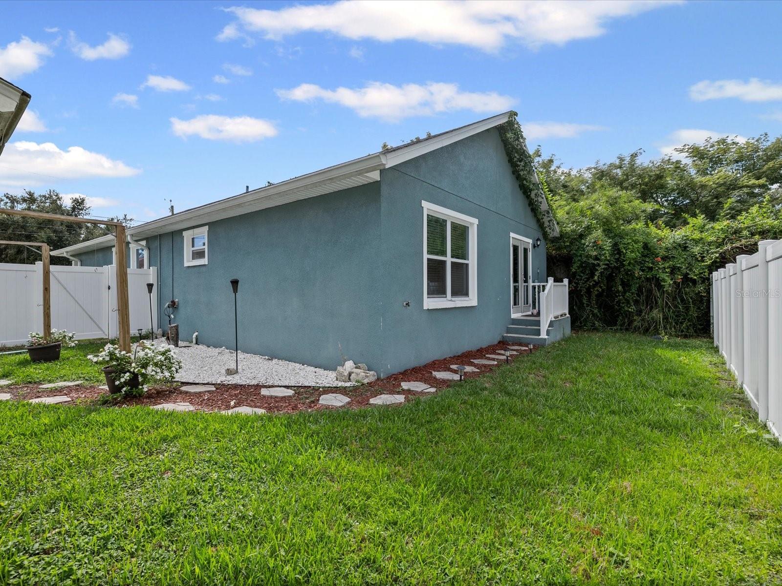 HARBOR VISTA - Residential