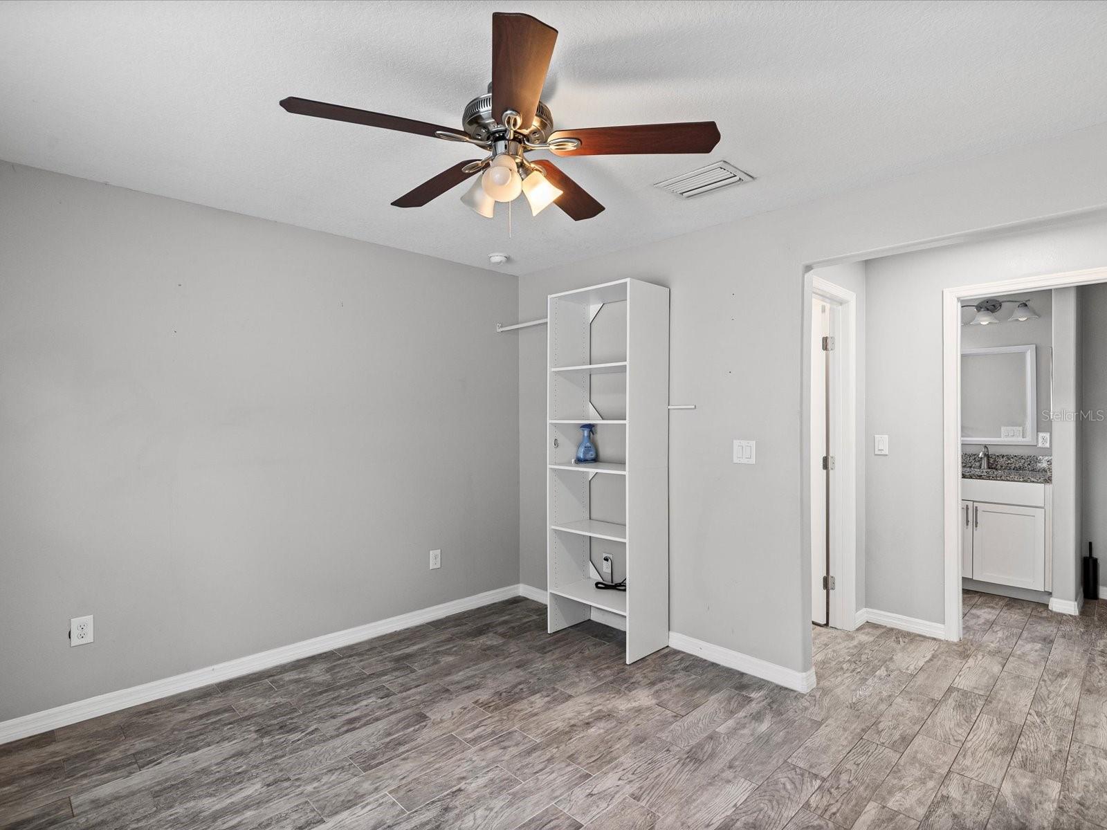 HARBOR VISTA - Residential