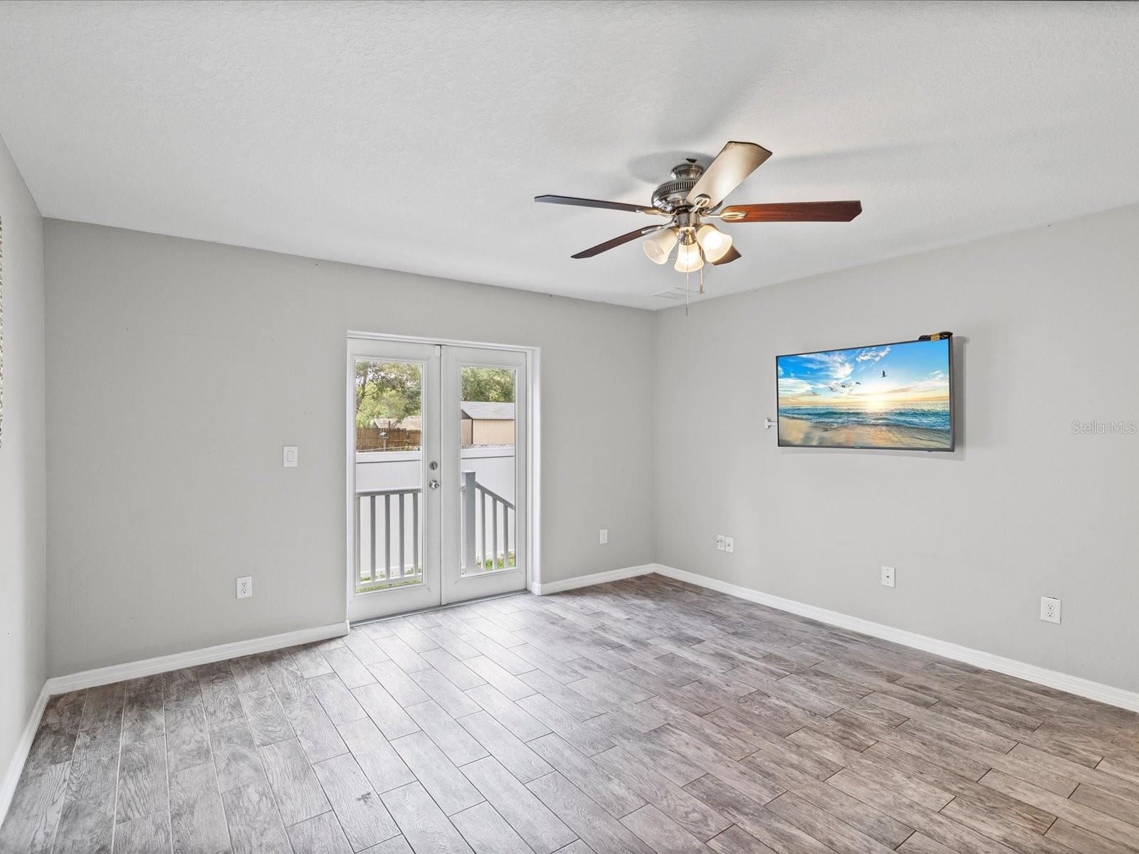 HARBOR VISTA - Residential