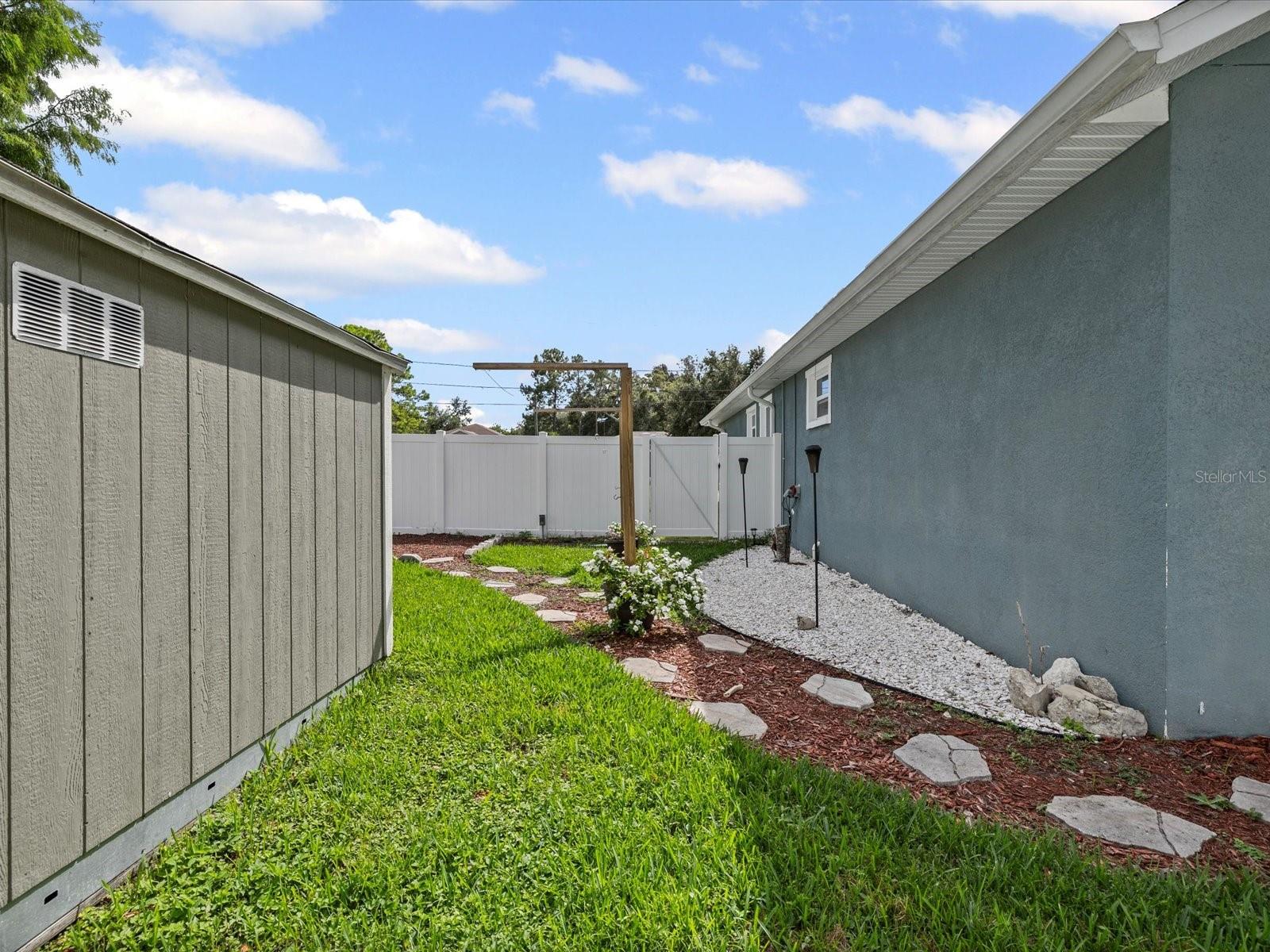 HARBOR VISTA - Residential