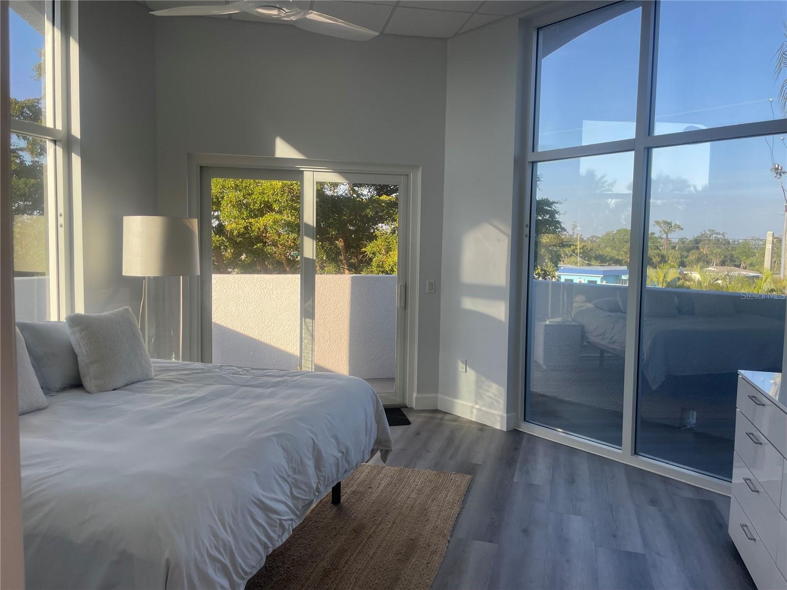 THE HARBOR VILLAS AT DONA BAY - Commercial Sale