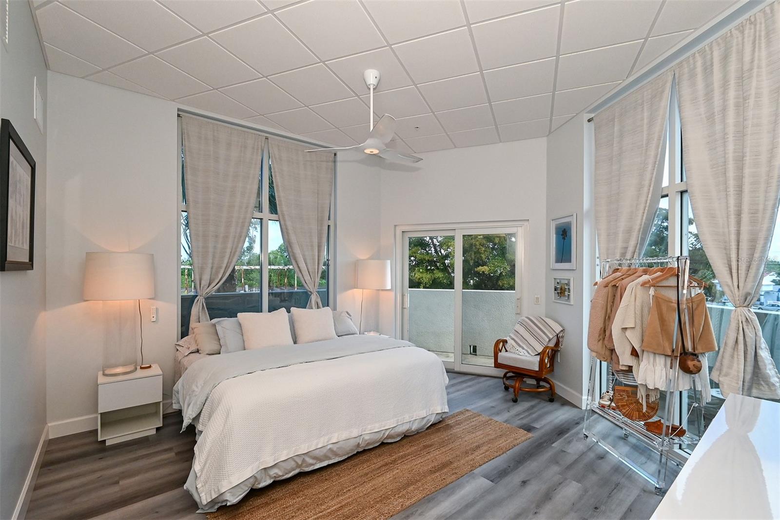 THE HARBOR VILLAS AT DONA BAY - Commercial Sale