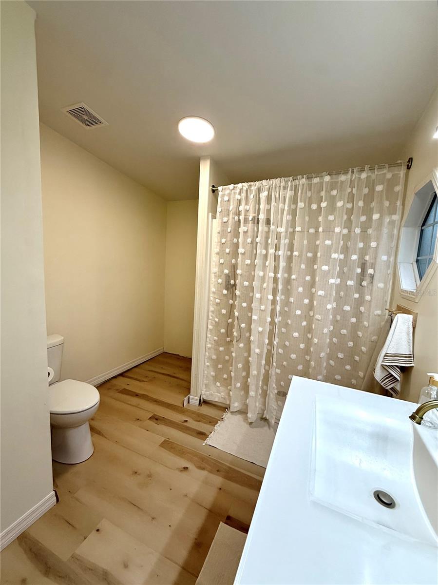 WILSON MAZE - Residential