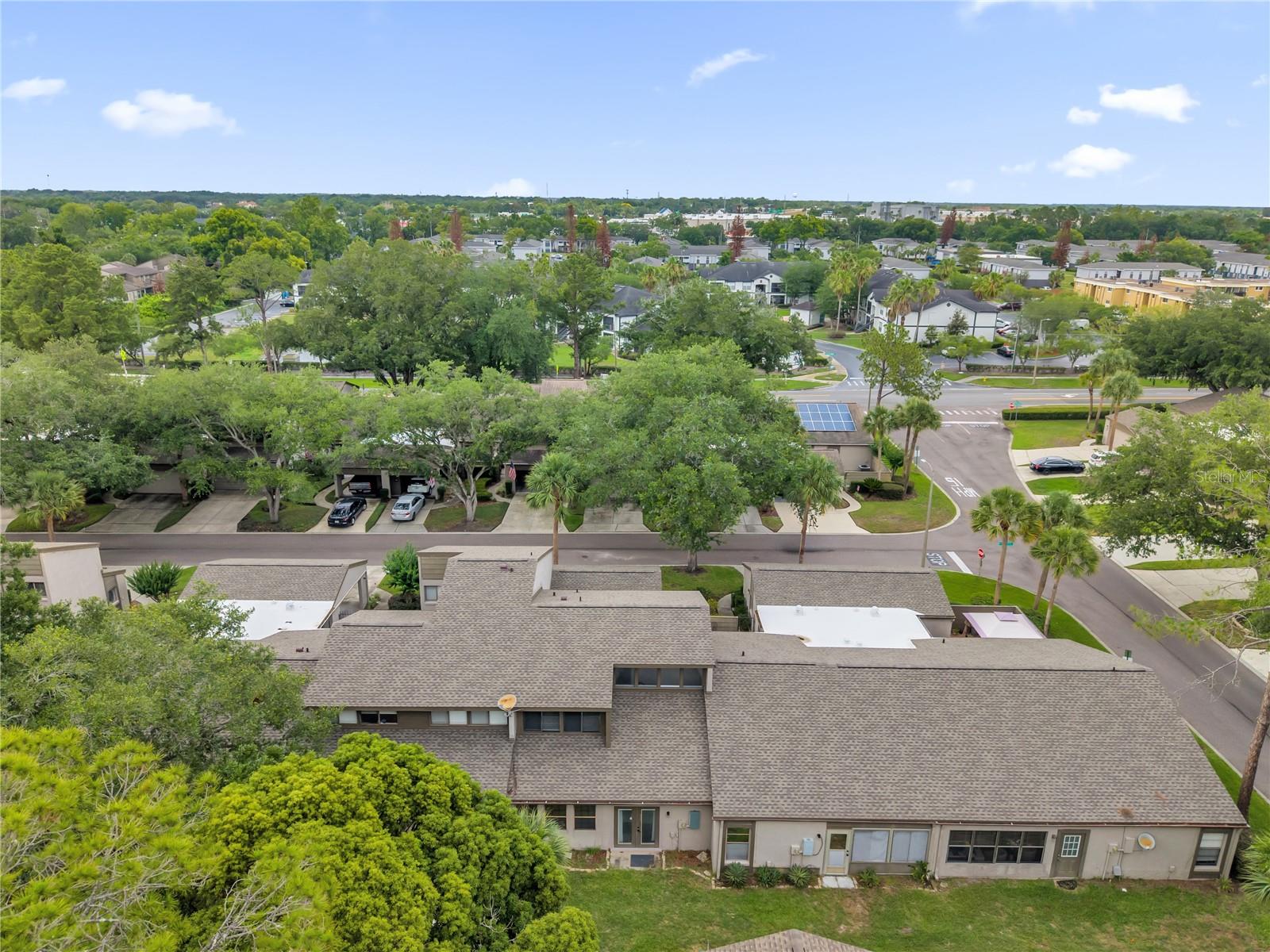 LAKE OF THE WOODS SEC 10 TWNHS - Residential