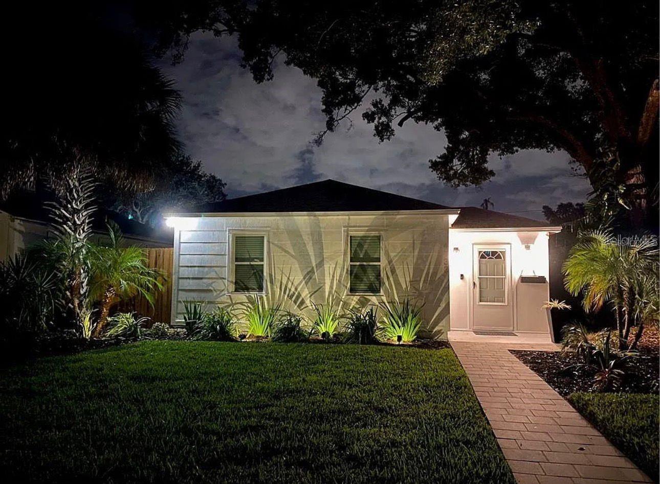 RUSSELL PARK - Residential