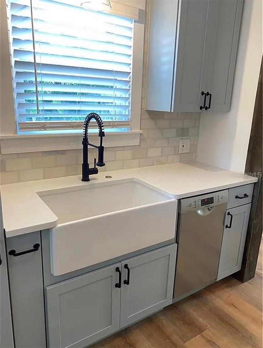 RUSSELL PARK - Residential