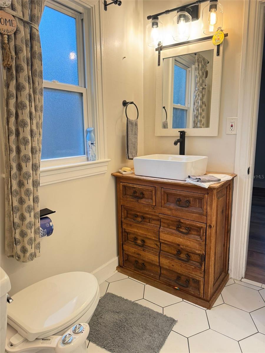 RUSSELL PARK - Residential