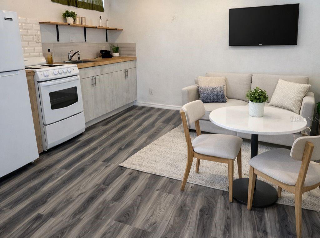 RUSSELL PARK - Residential