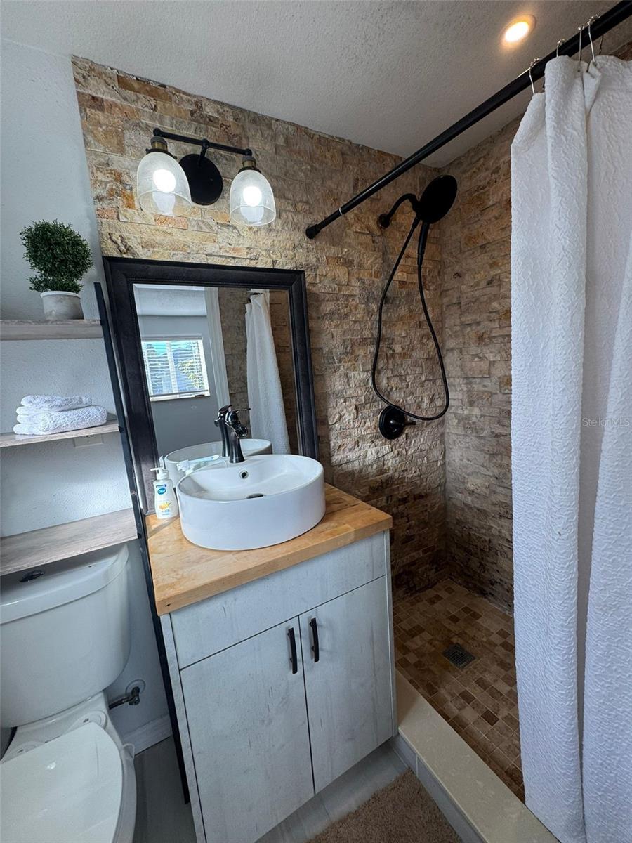 RUSSELL PARK - Residential