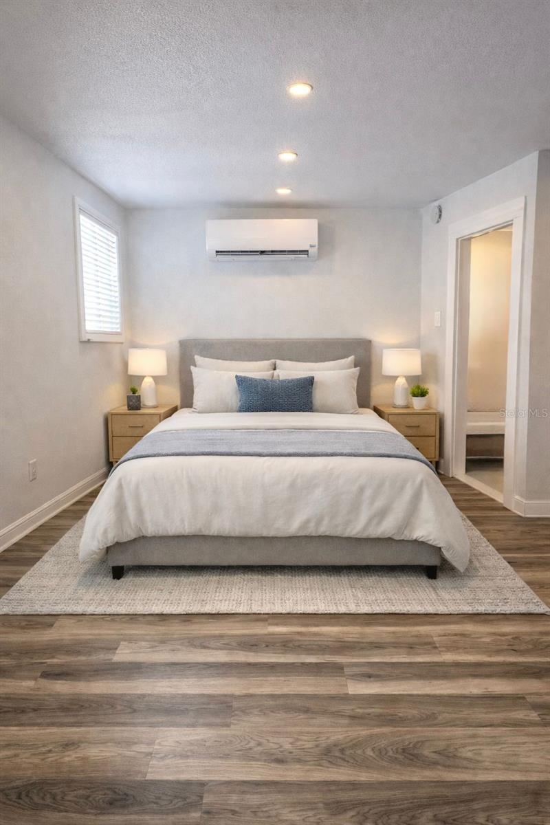 RUSSELL PARK - Residential