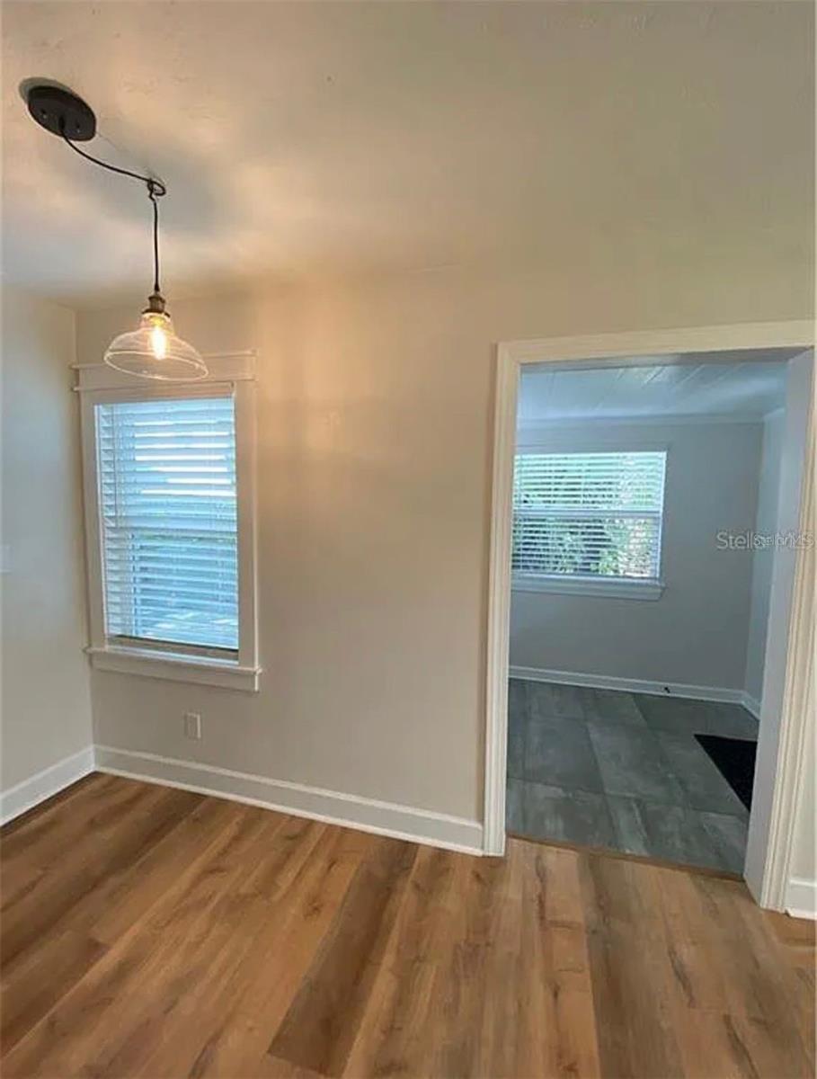 RUSSELL PARK - Residential