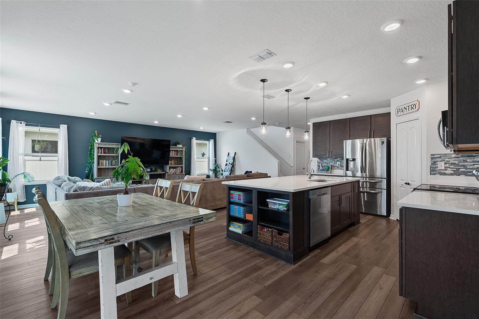 SAWMILL CREEK - Residential