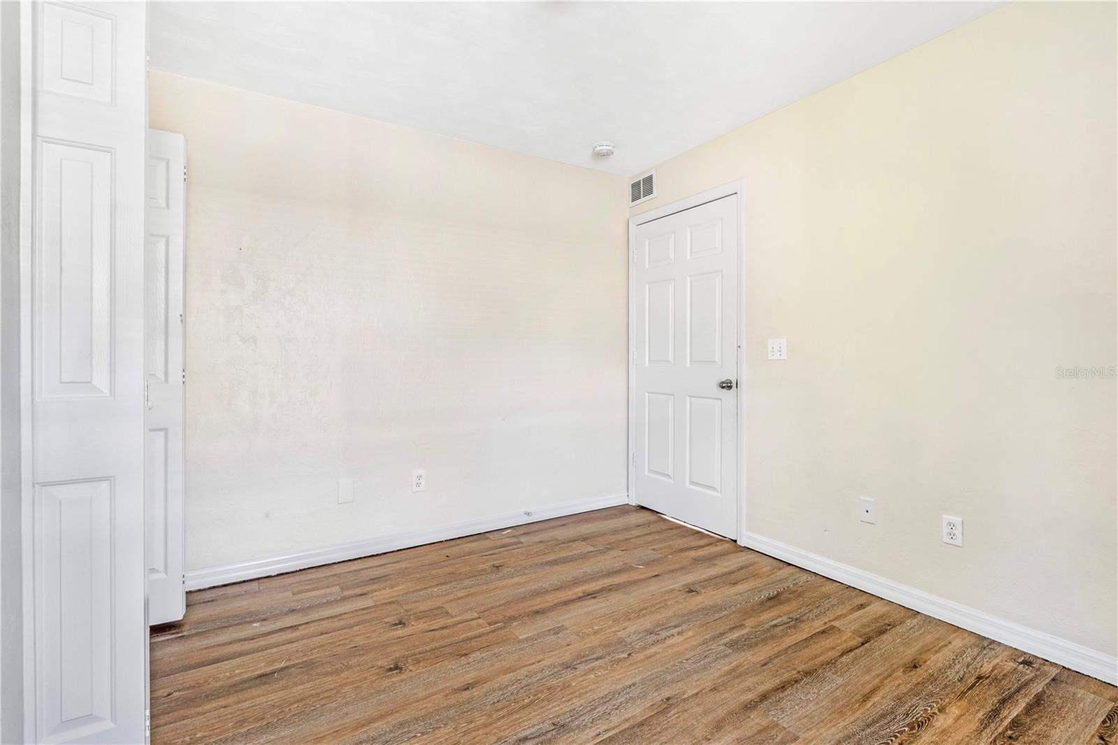 SHERVILLE PARK 03 - Residential