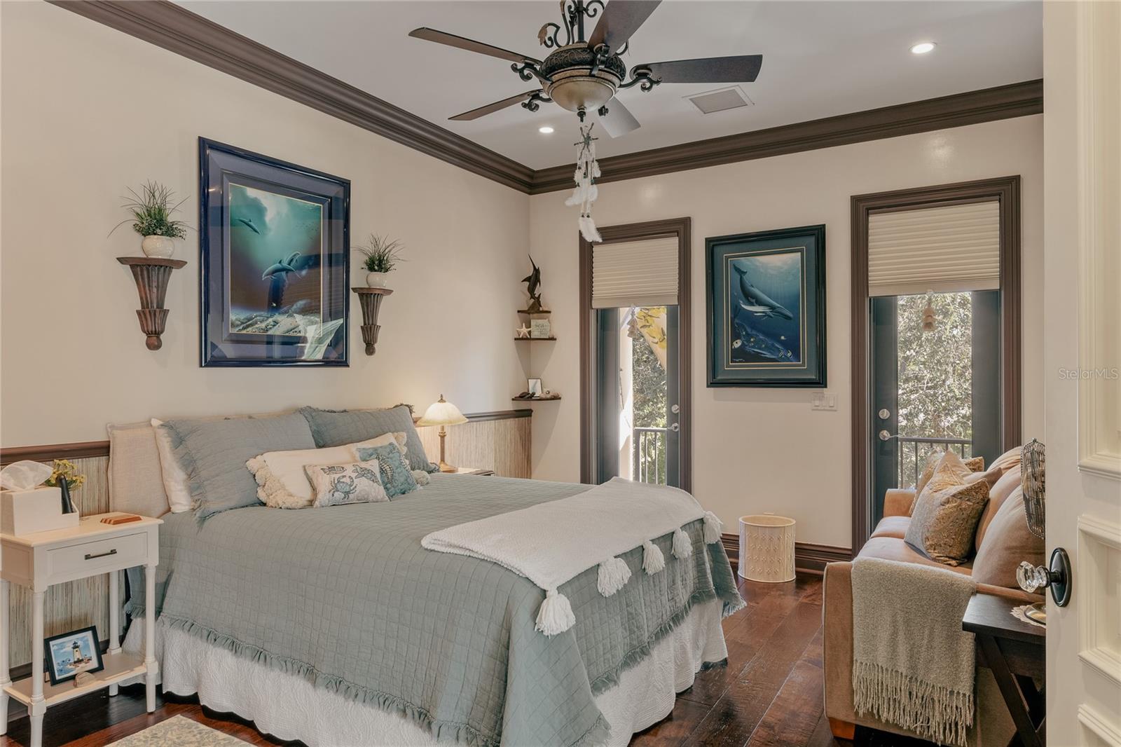 HERITAGE OAKS - Residential