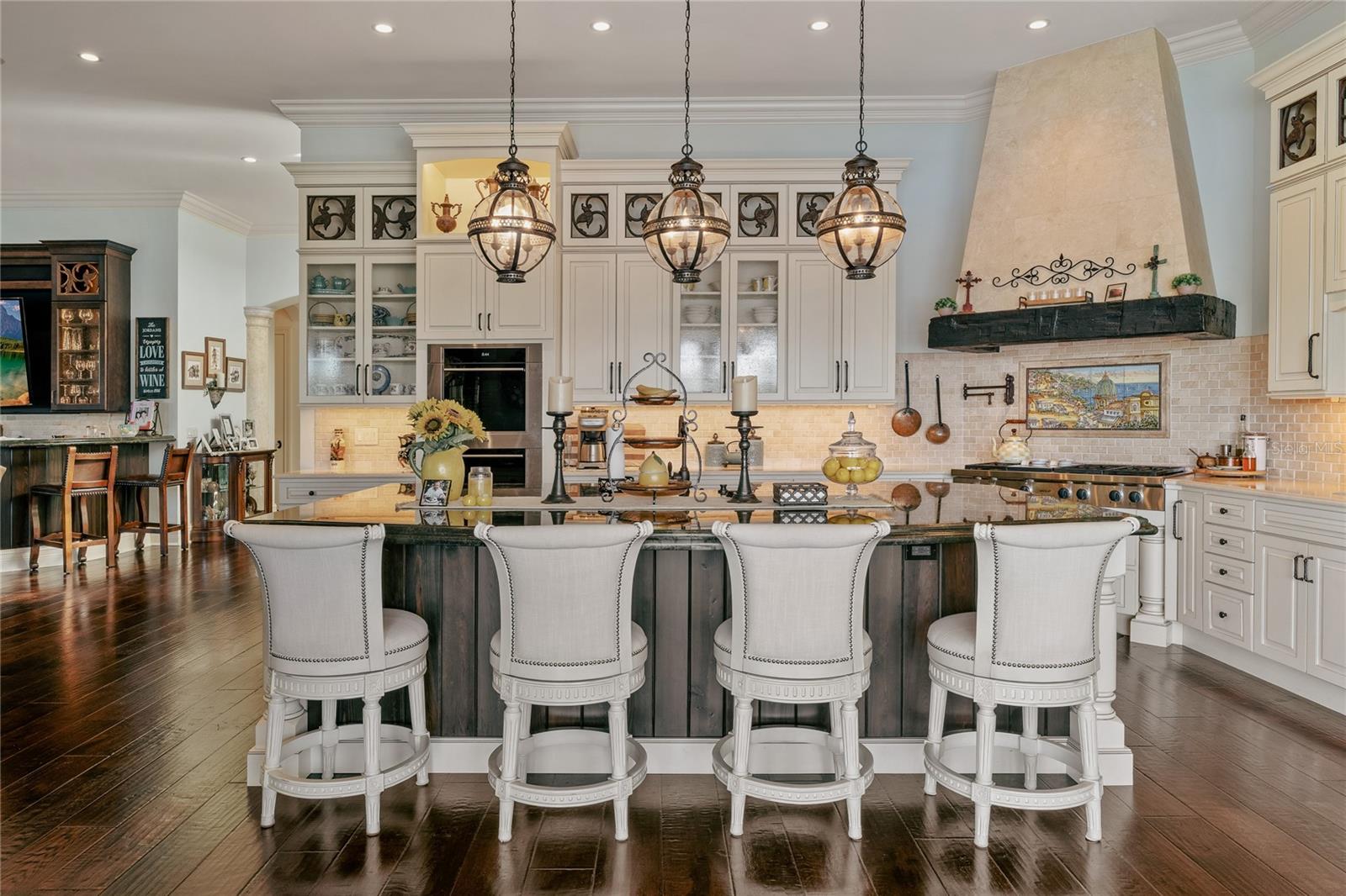 HERITAGE OAKS - Residential