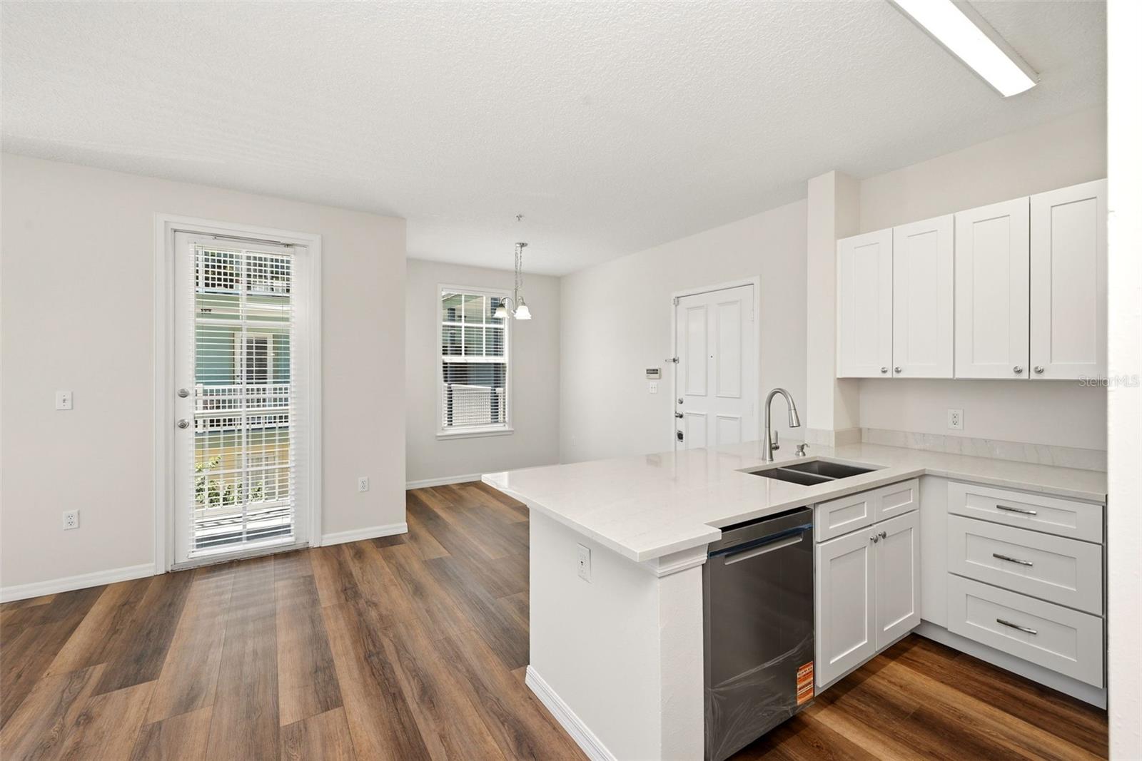 TOWN CENTER CONDOMINIUMS - Residential