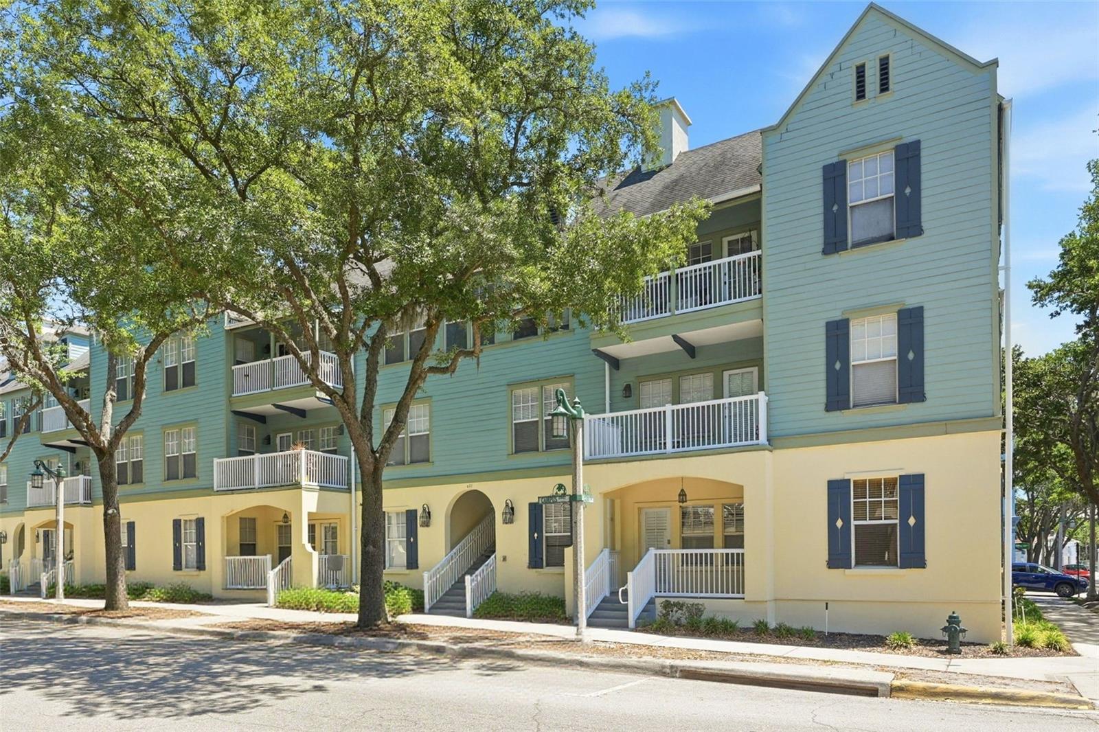 TOWN CENTER CONDOMINIUMS - Residential