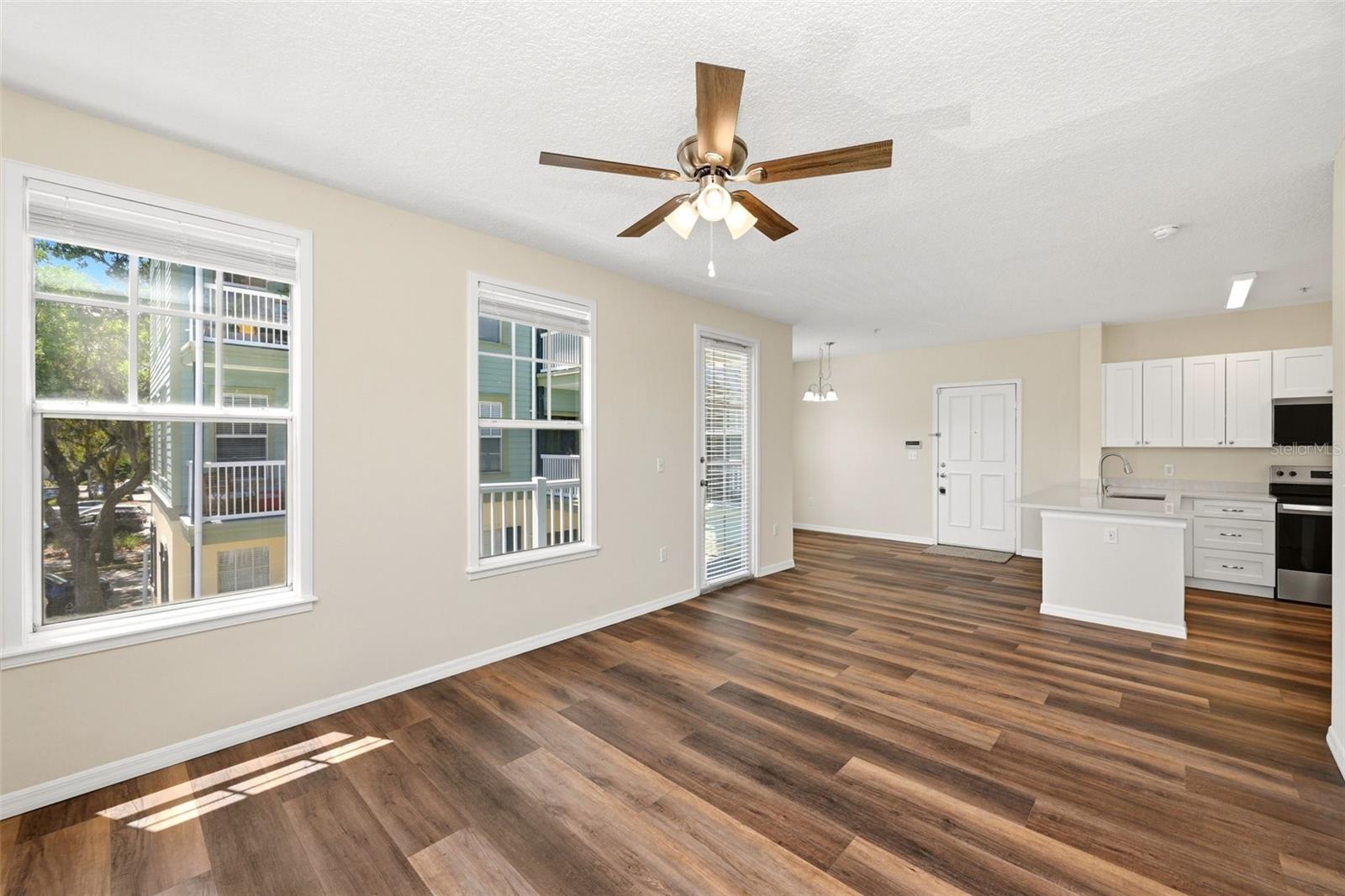 TOWN CENTER CONDOMINIUMS - Residential