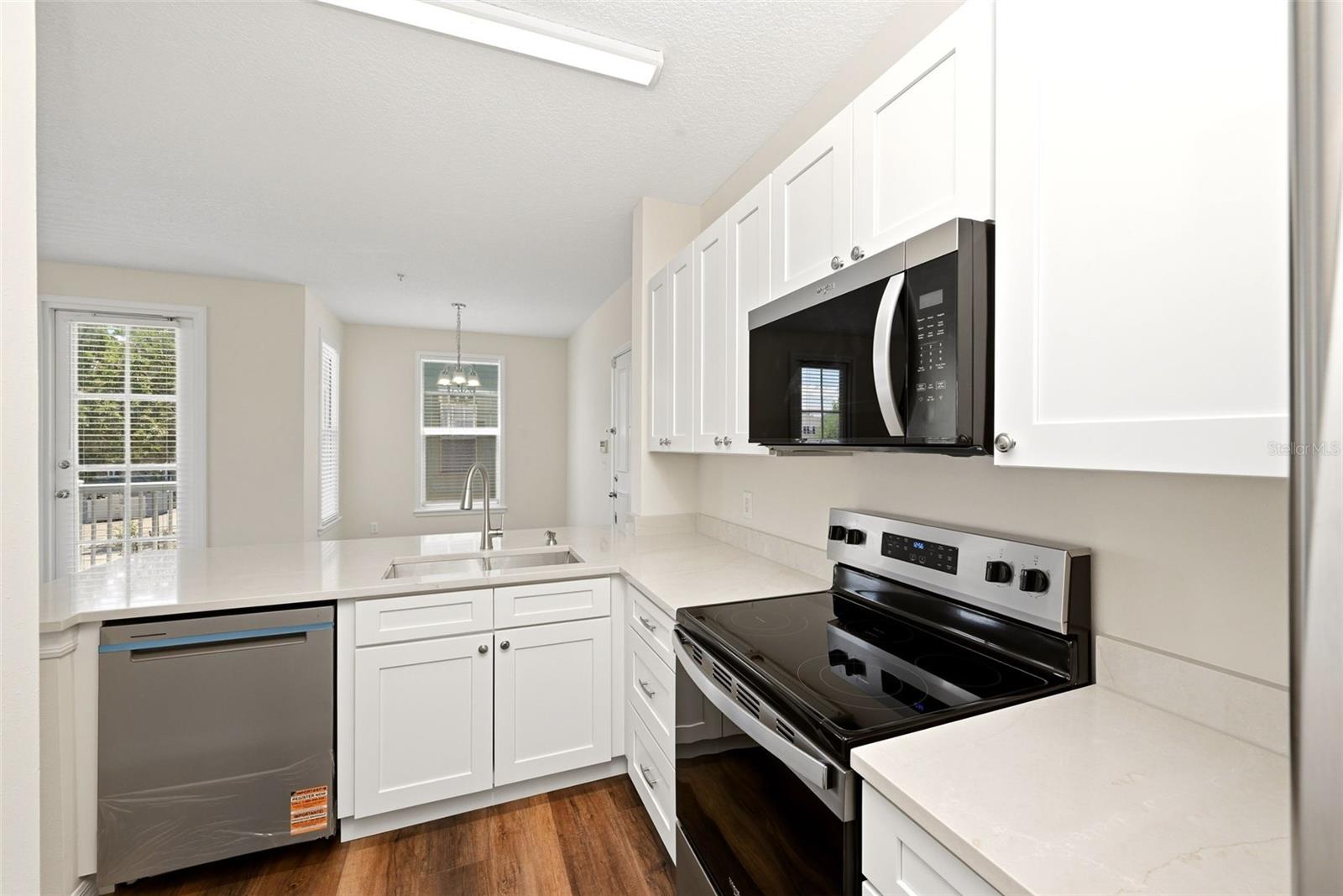 TOWN CENTER CONDOMINIUMS - Residential