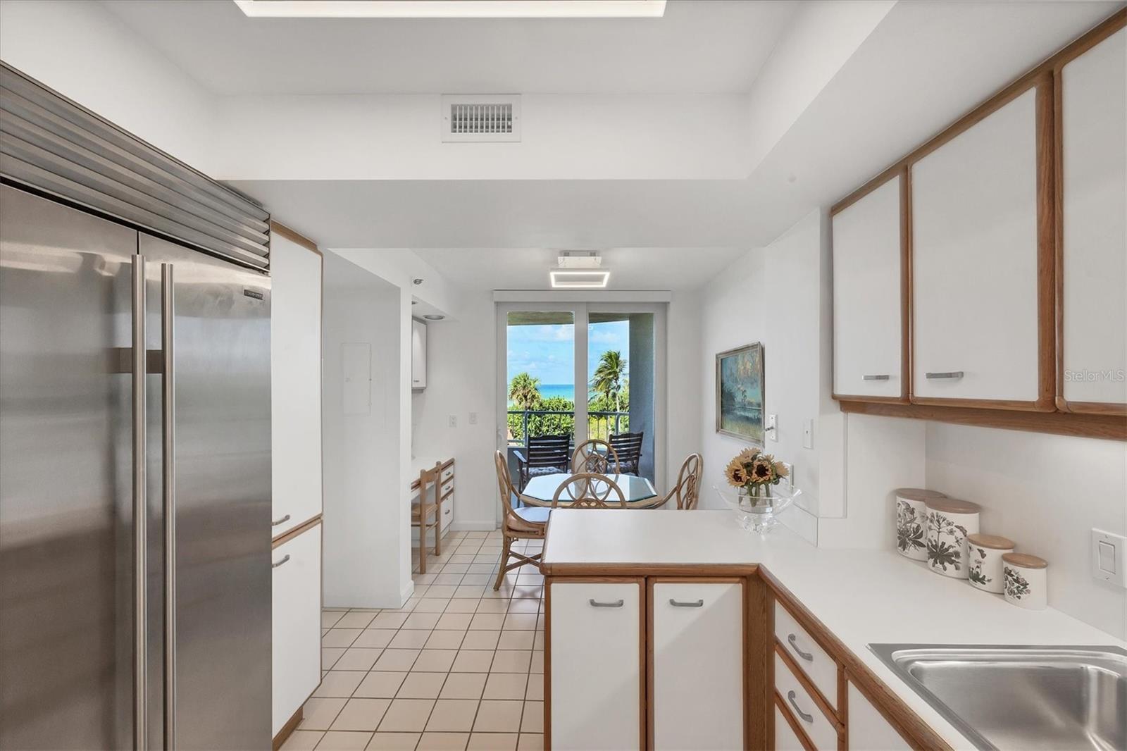 BEACHES OF LONGBOAT KEY PH-1 - Residential