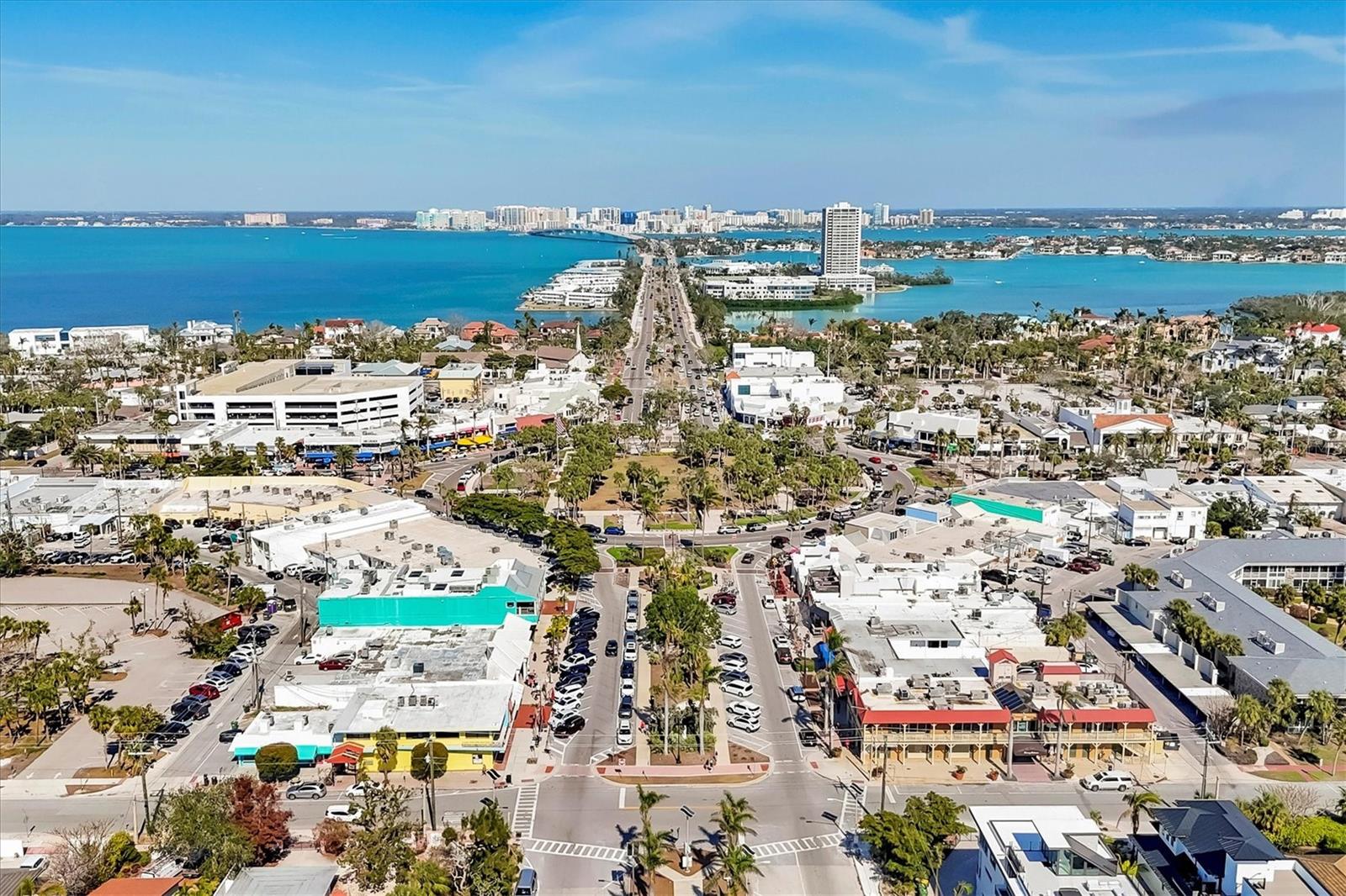 BEACHES OF LONGBOAT KEY PH-1 - Residential