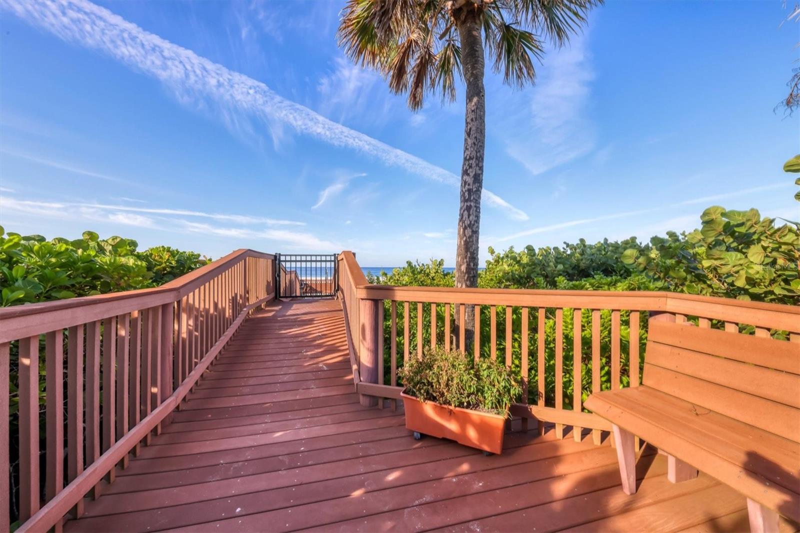 BEACHES OF LONGBOAT KEY PH-1 - Residential