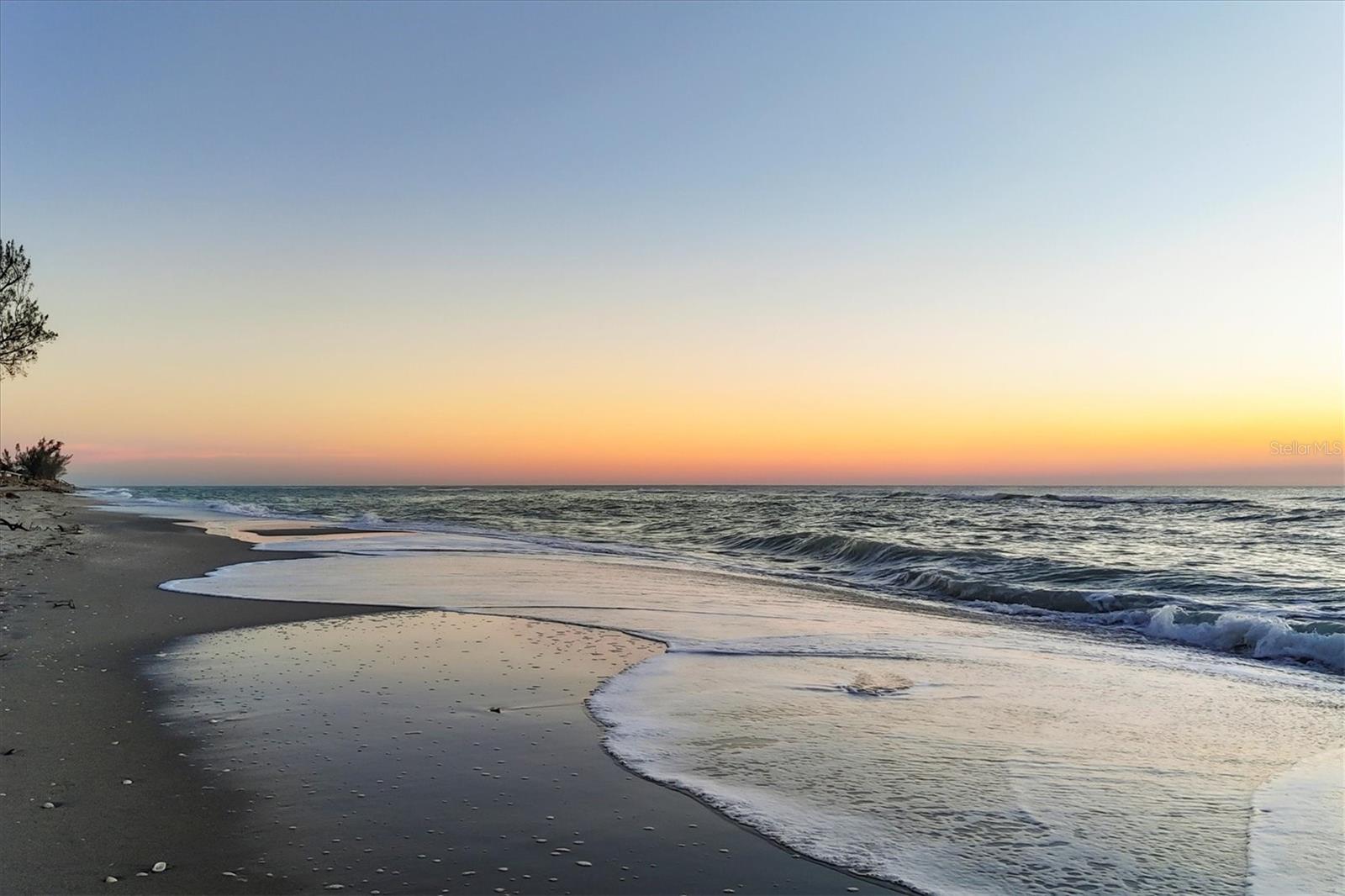 BEACHES OF LONGBOAT KEY PH-1 - Residential