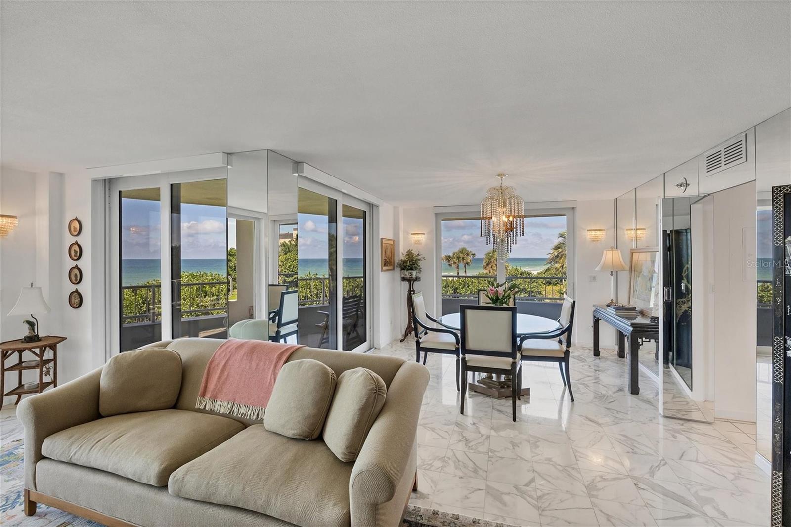 BEACHES OF LONGBOAT KEY PH-1 - Residential