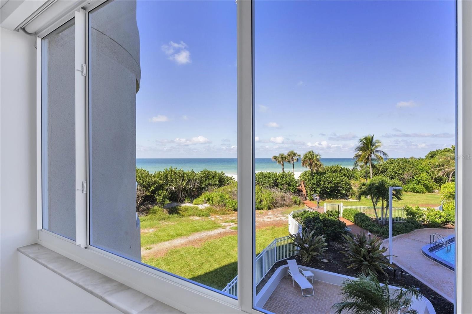 BEACHES OF LONGBOAT KEY PH-1 - Residential