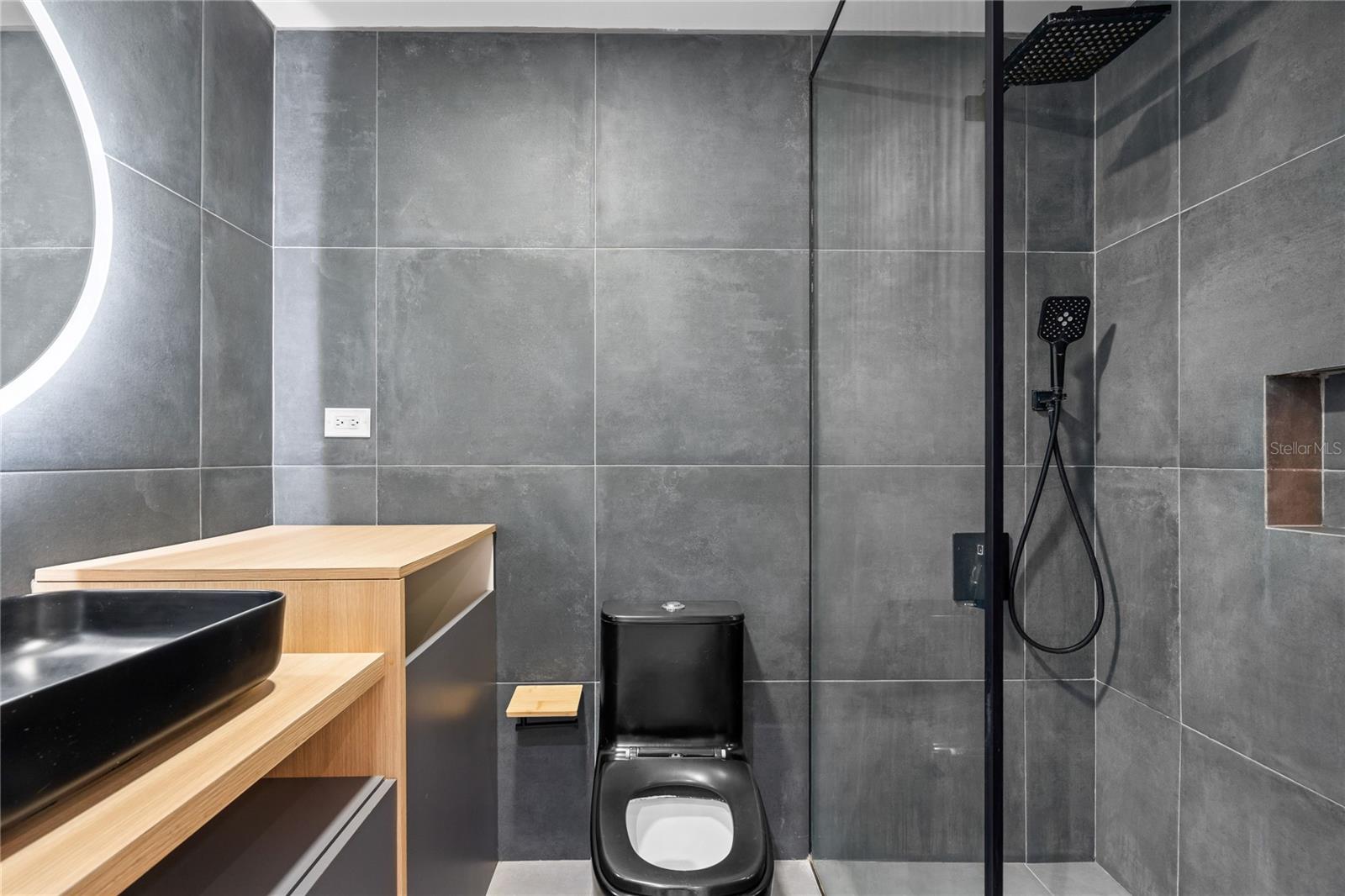 1511 JUAN PONCE DE LEON - Residential Lease