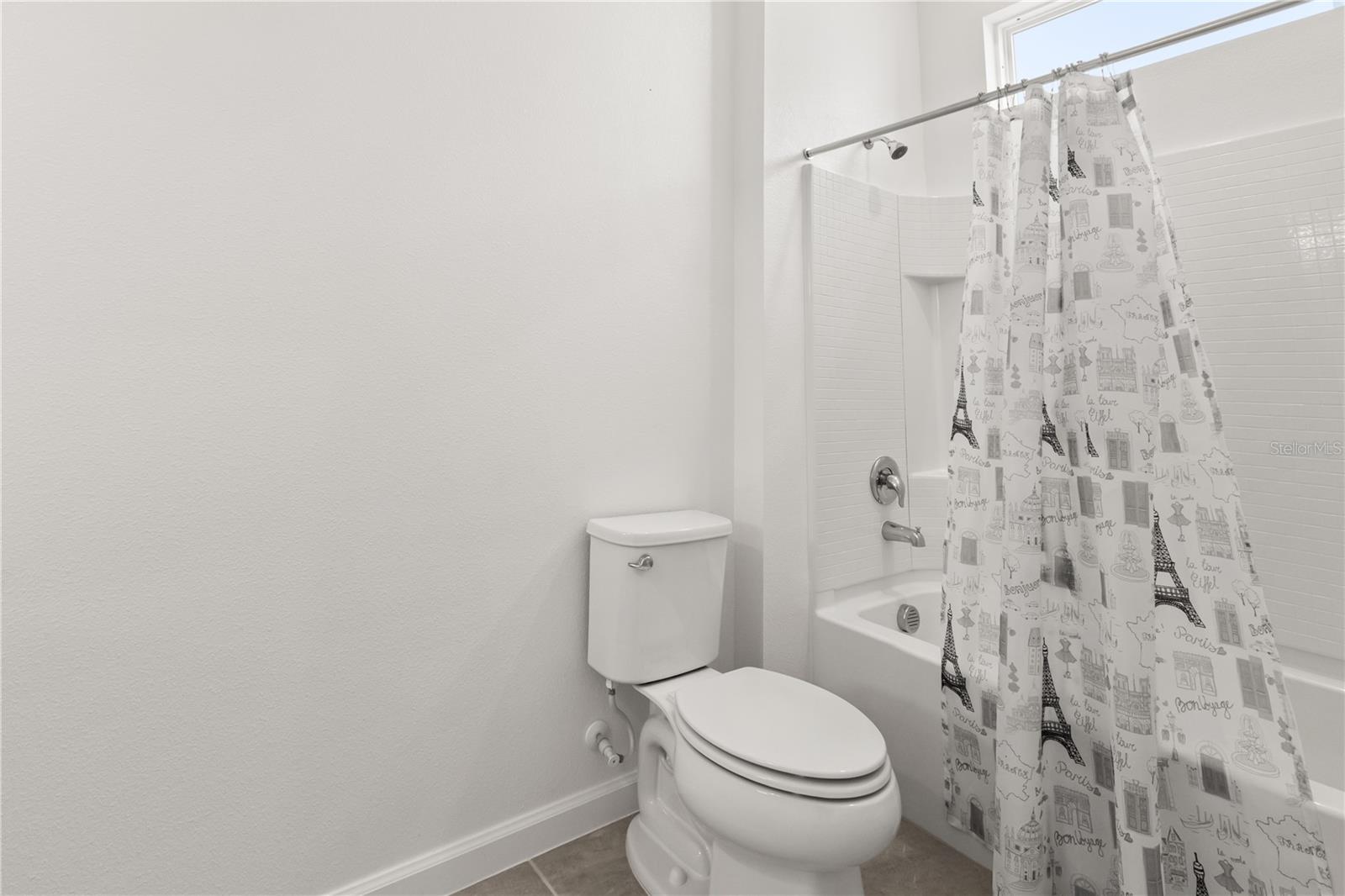 VERANDA PALMS PH 2B2-2C - Residential