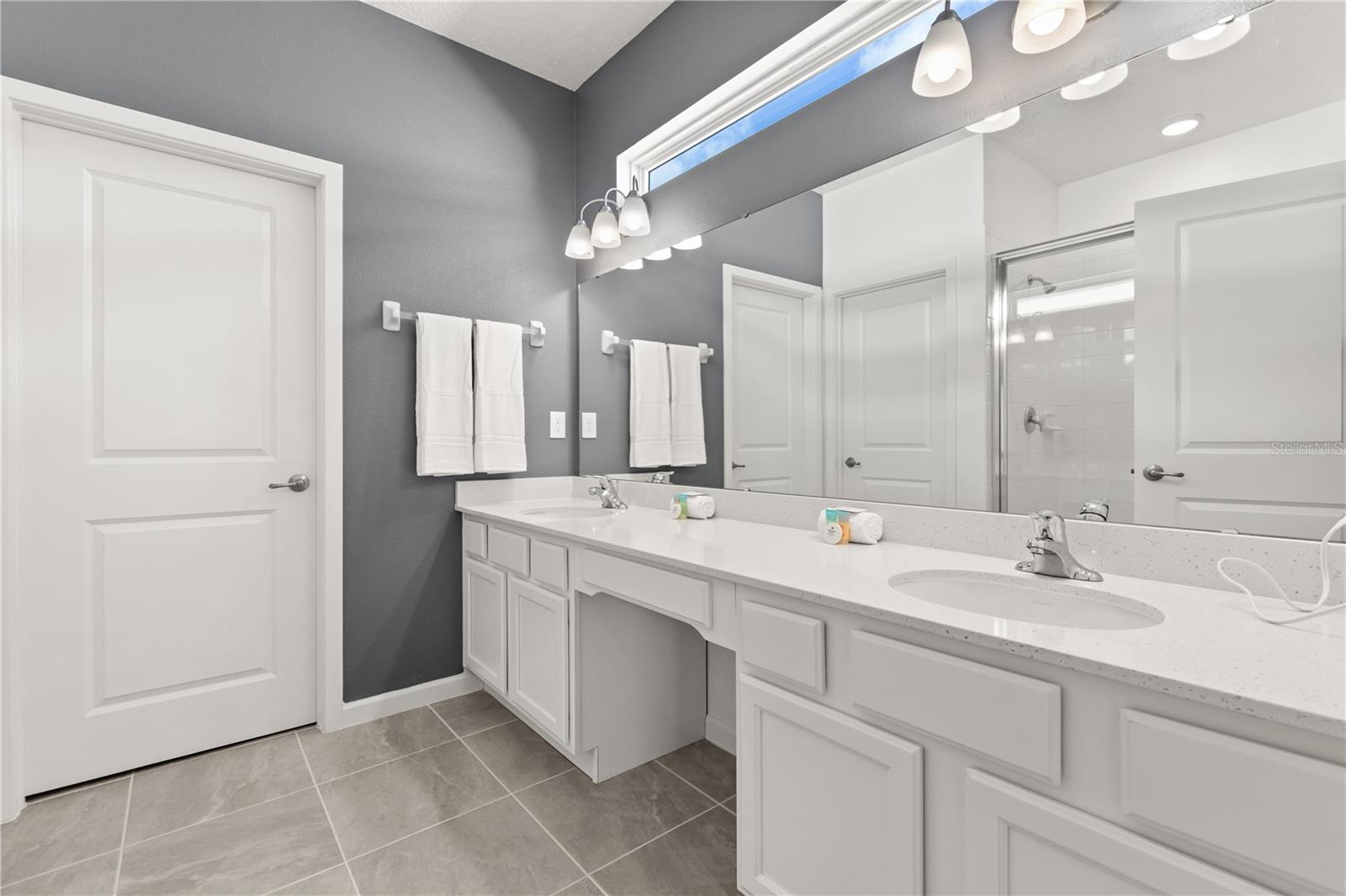 VERANDA PALMS PH 2B2-2C - Residential