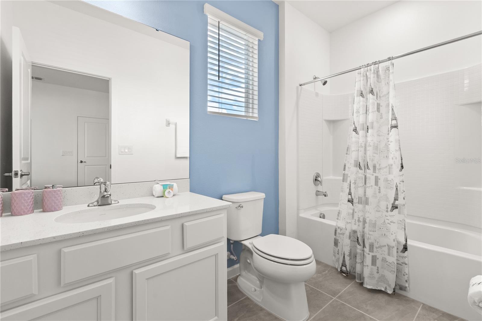 VERANDA PALMS PH 2B2-2C - Residential