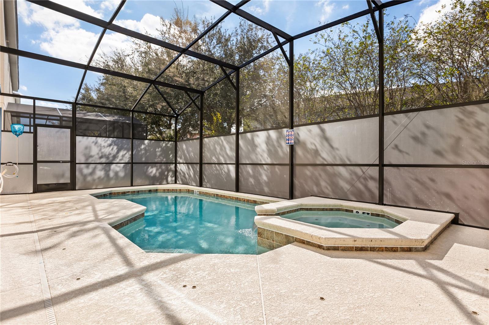 VERANDA PALMS PH 2B2-2C - Residential