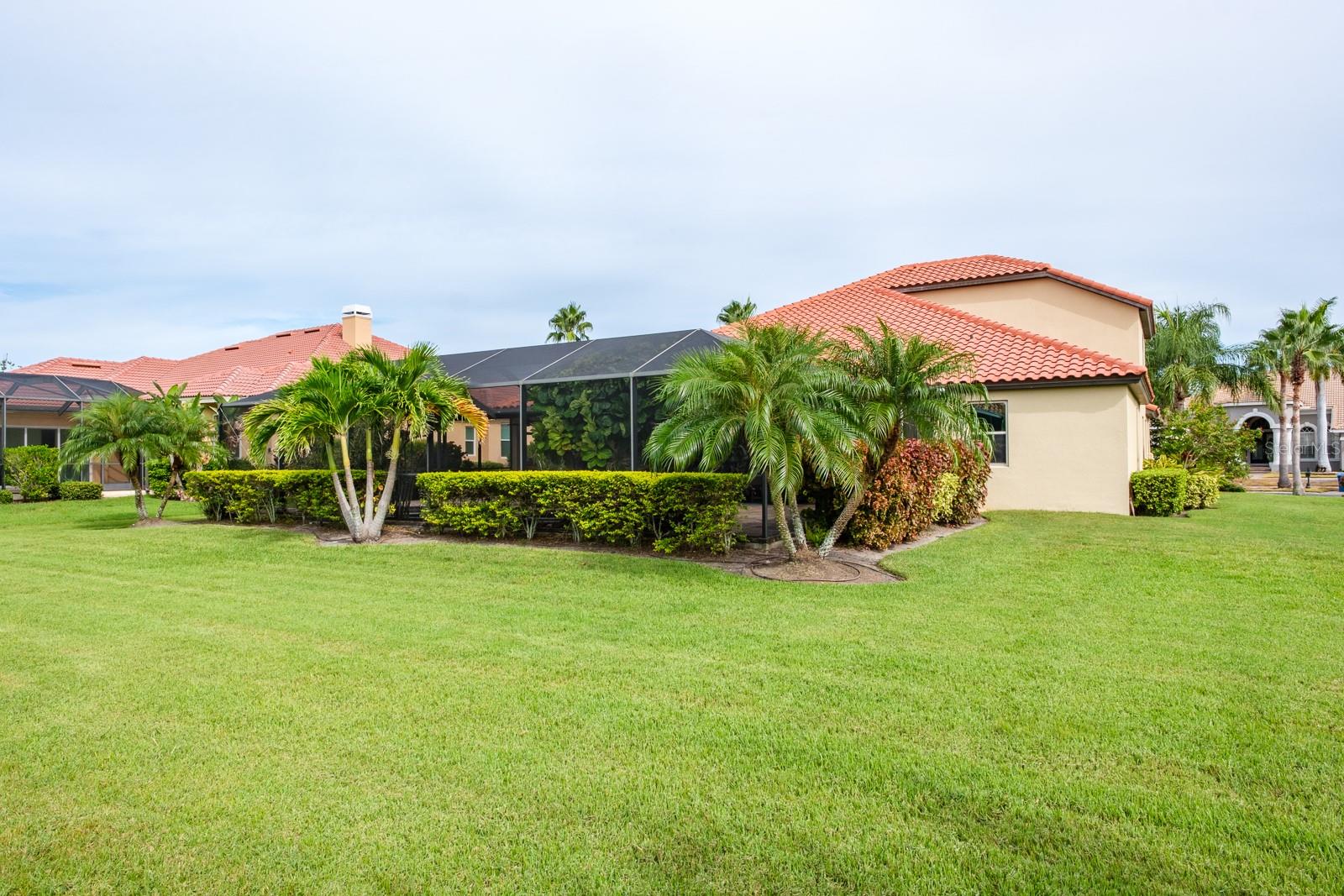 ESTUARY OF MOBBLY BAY - Residential