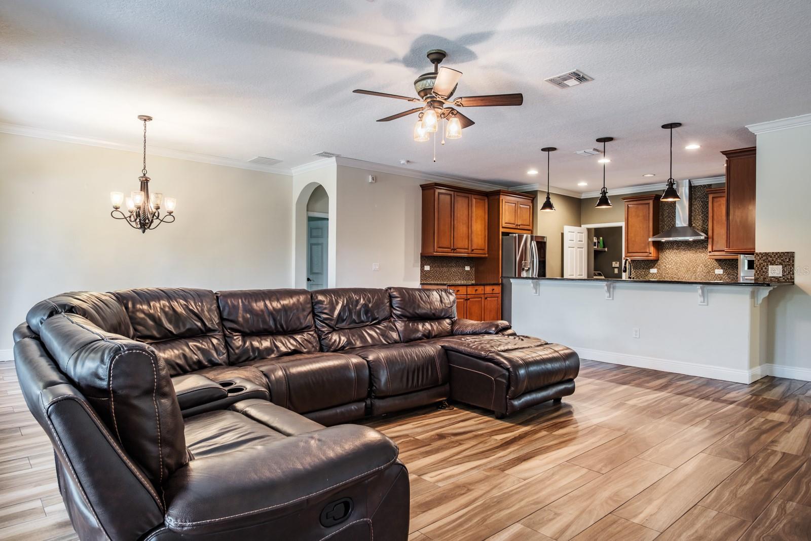 ESTUARY OF MOBBLY BAY - Residential