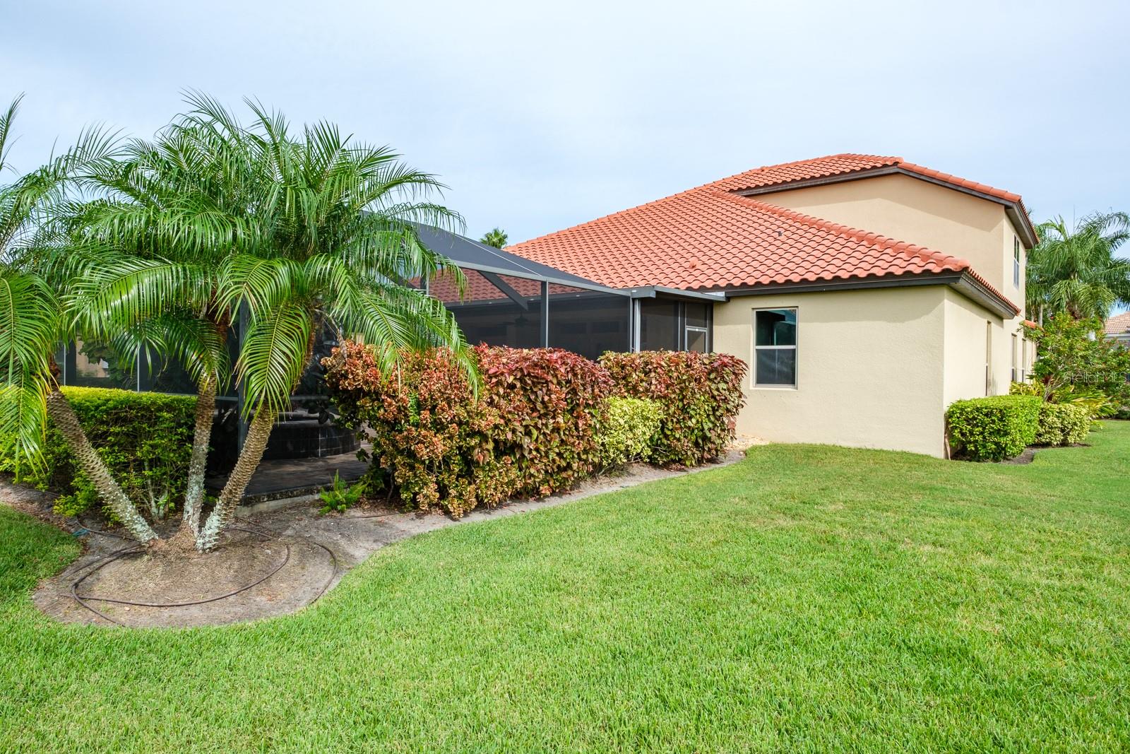 ESTUARY OF MOBBLY BAY - Residential