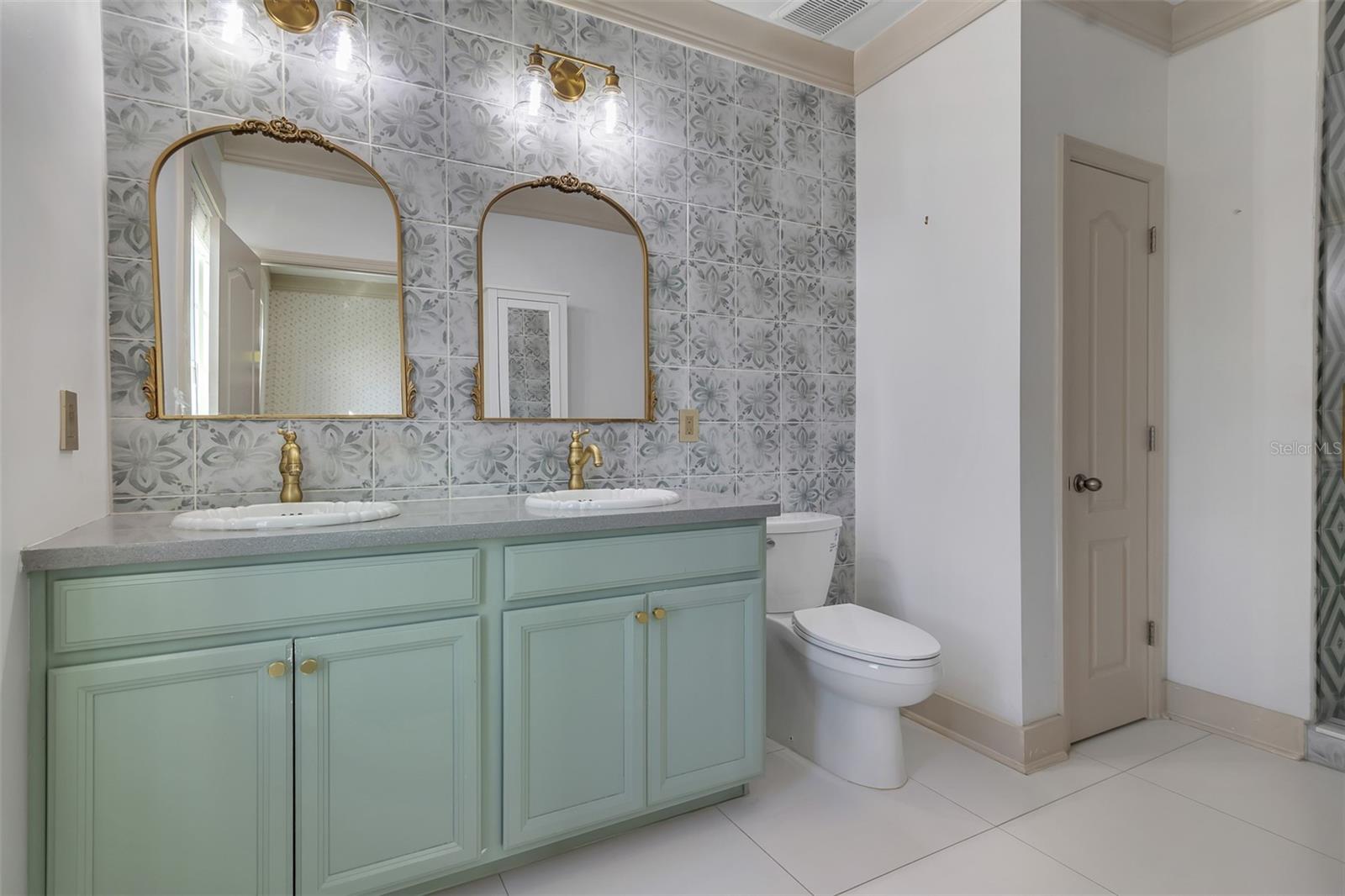 ASHLIN PARK PH 2 - Residential