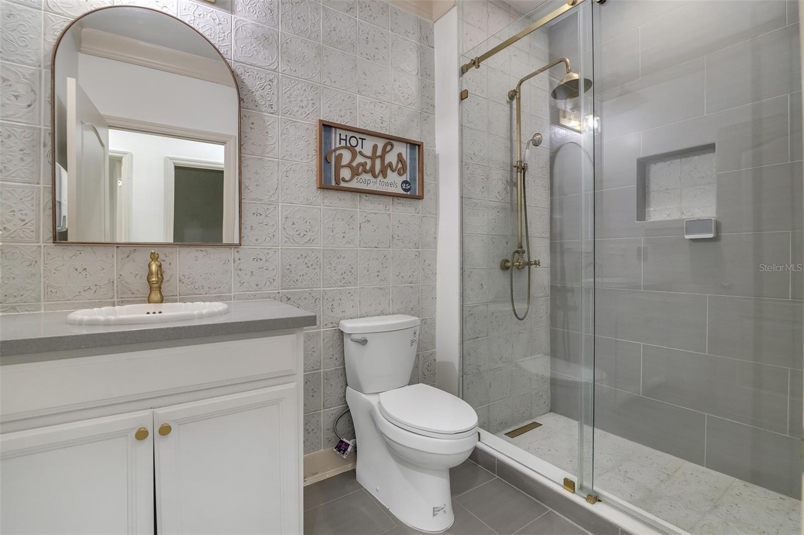 ASHLIN PARK PH 2 - Residential